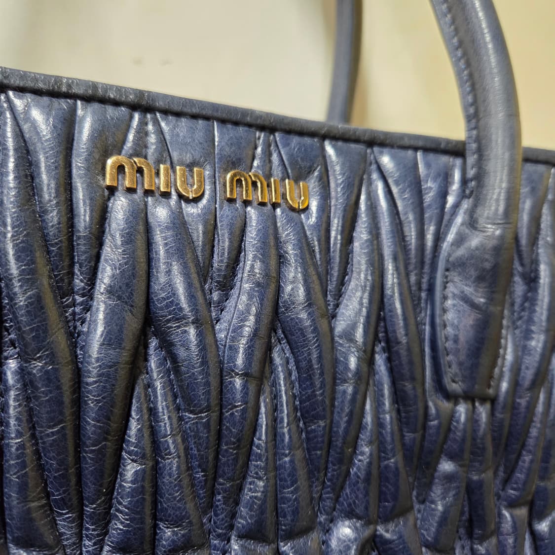 미우미우 마트라세 2way 상품이미지9