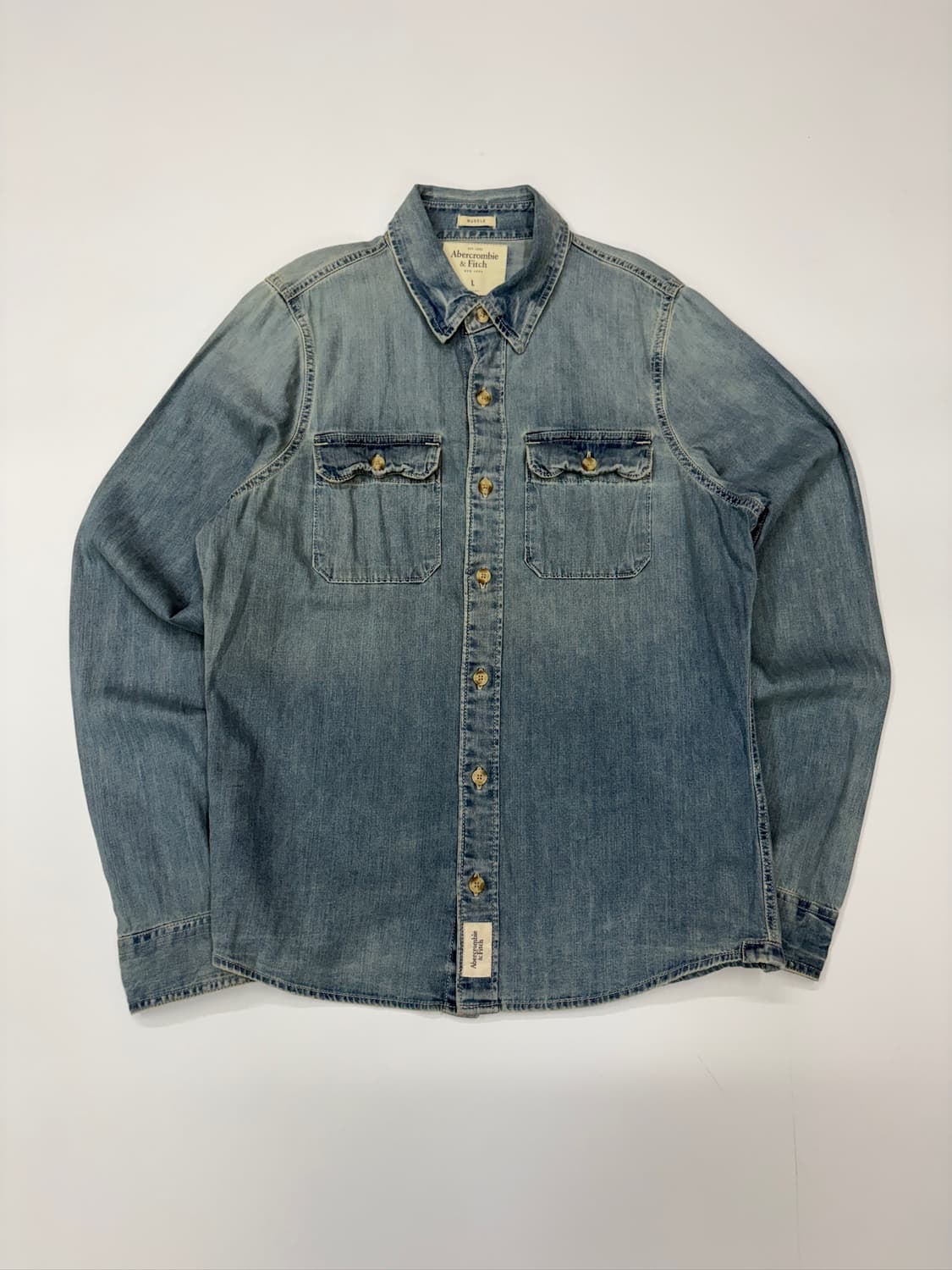 Abercrombie&Fitch 아베크롬비 앤 피치 빈티지 워싱 데님셔츠 상품이미지3