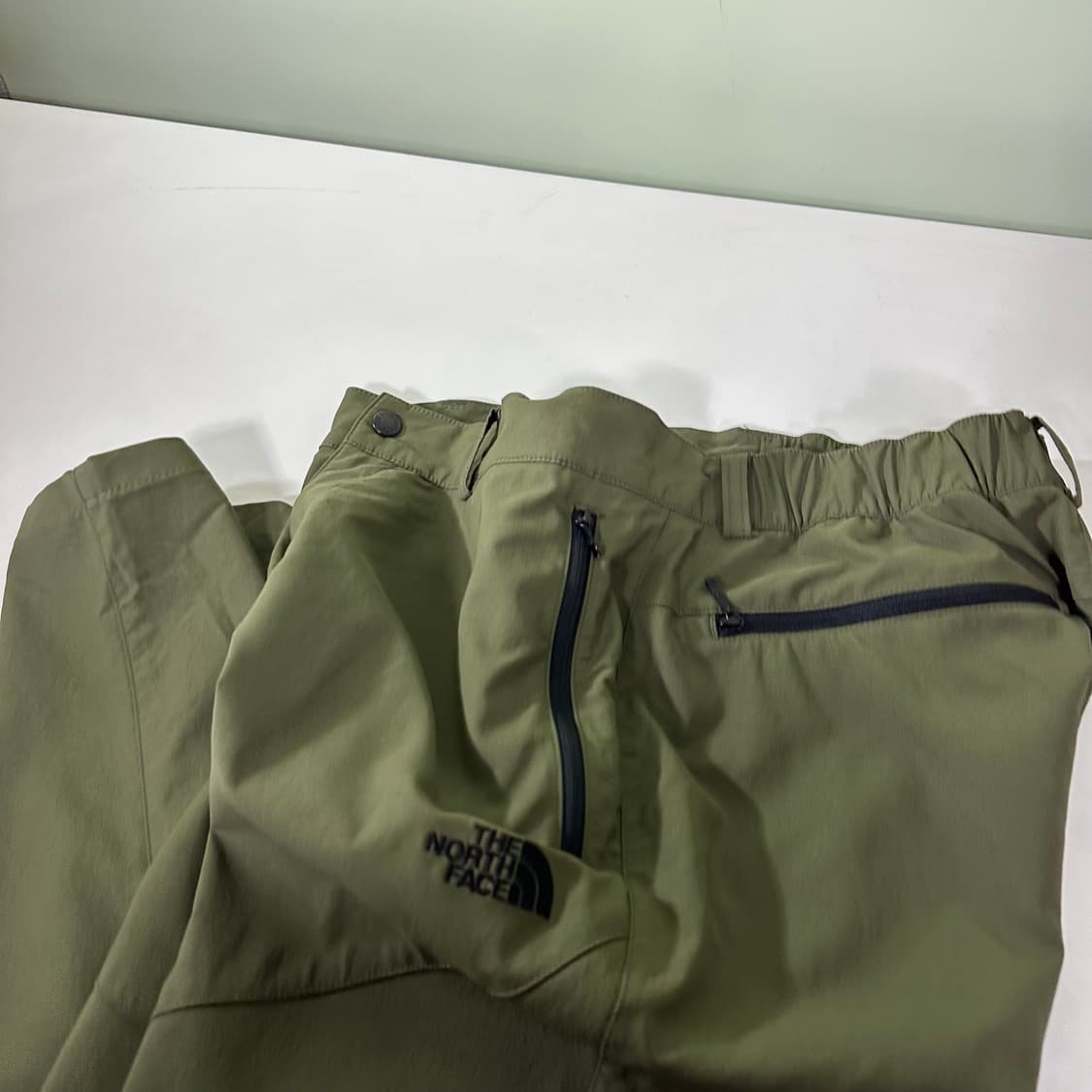M-L 노스페이스 딥카키 레귤러핏 나일론 등산팬츠 상품이미지1