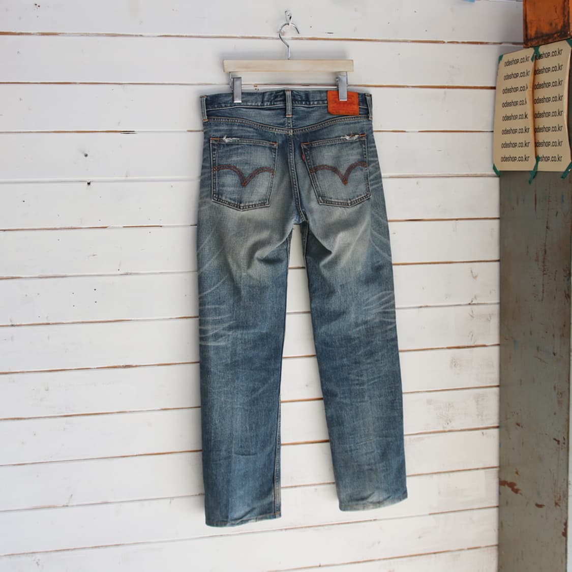 (착용컷) 리바이스 502 (남성용 33) 상품이미지2