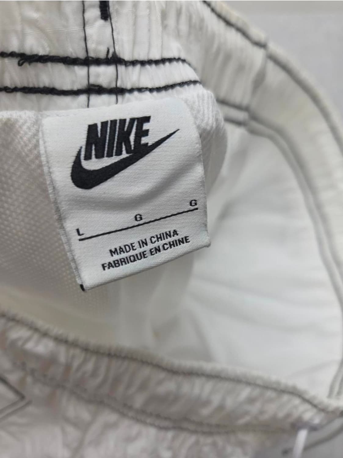 여성 L 나이키 바람막이 바지 상품이미지4