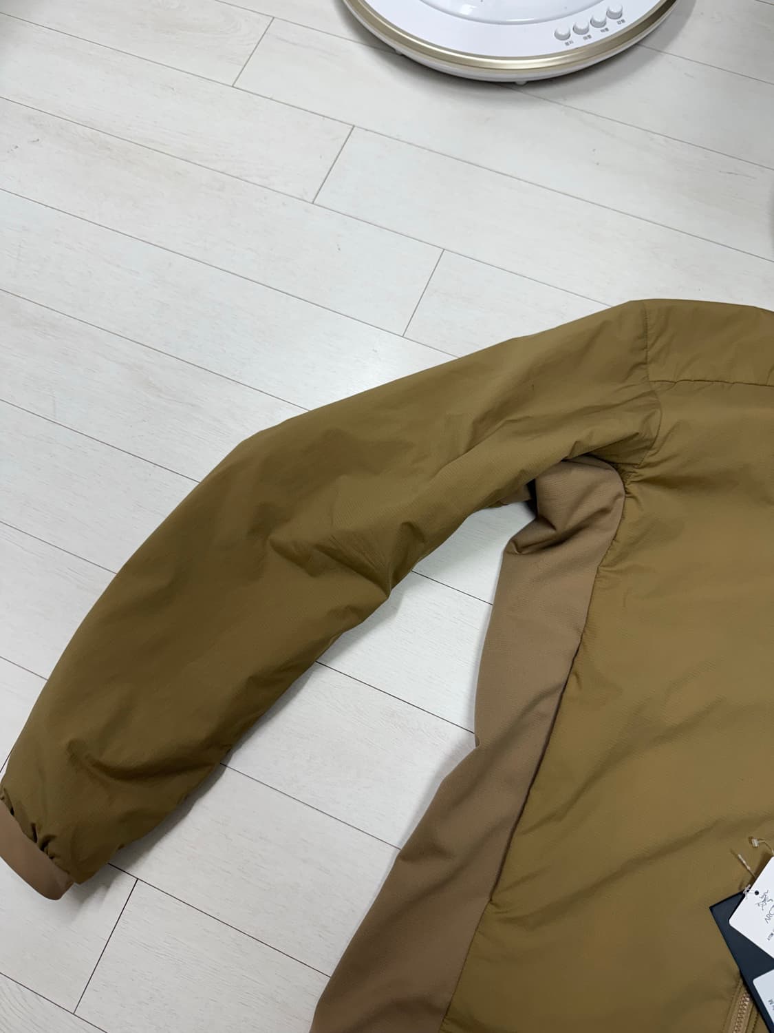 아크테릭스 아톰 M 사이즈 캔버스 색상  가격텍까지 있어서 국내 A/S  상품이미지2