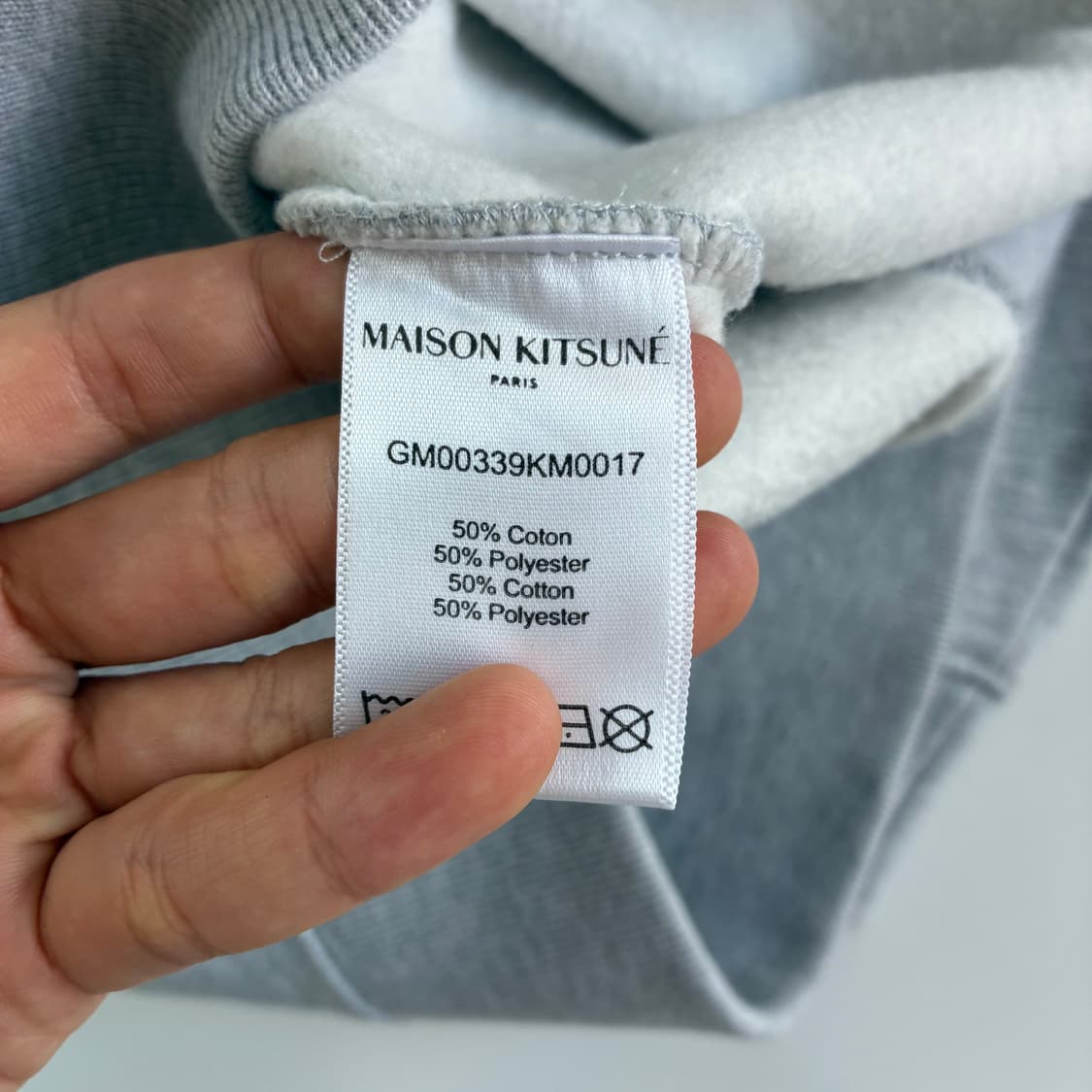 Maison Kitsune  메종키츠네 폭스헤드 그레이 맨투맨 상품이미지5