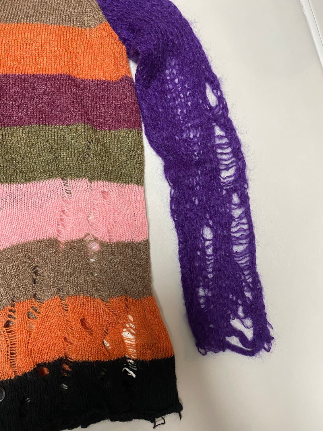 꼼데가르송 멀티 스트라이프 데미지 니트 가디건 F 상품이미지4