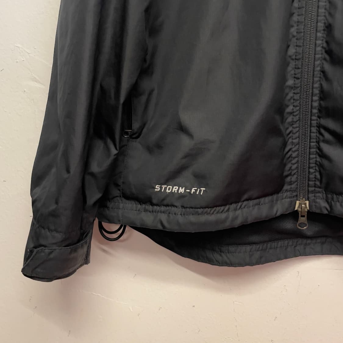 나이키 맨유 블랙 바람막이 자켓  상품이미지4