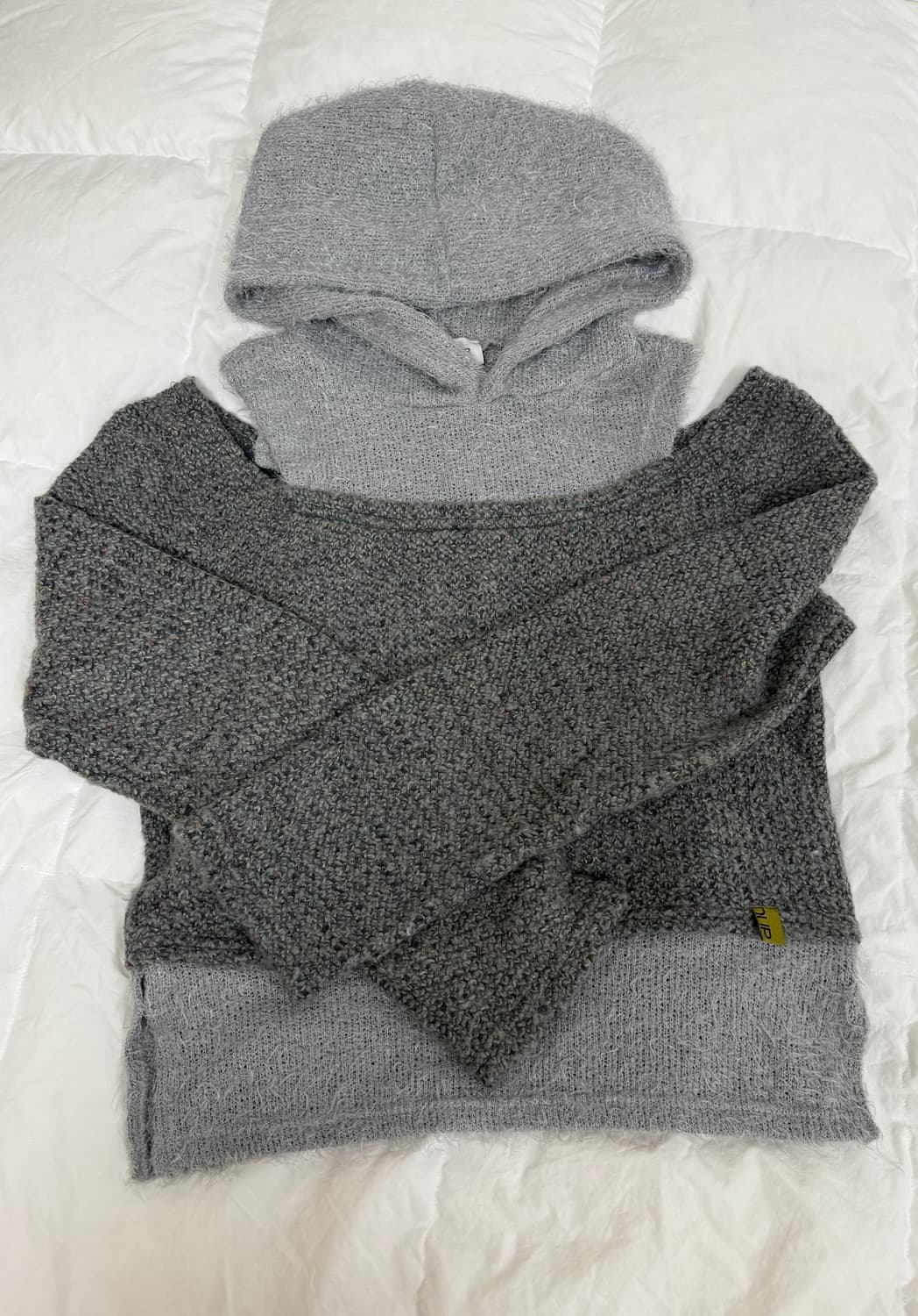 데비어퍼 컷아웃 니트 상품이미지2