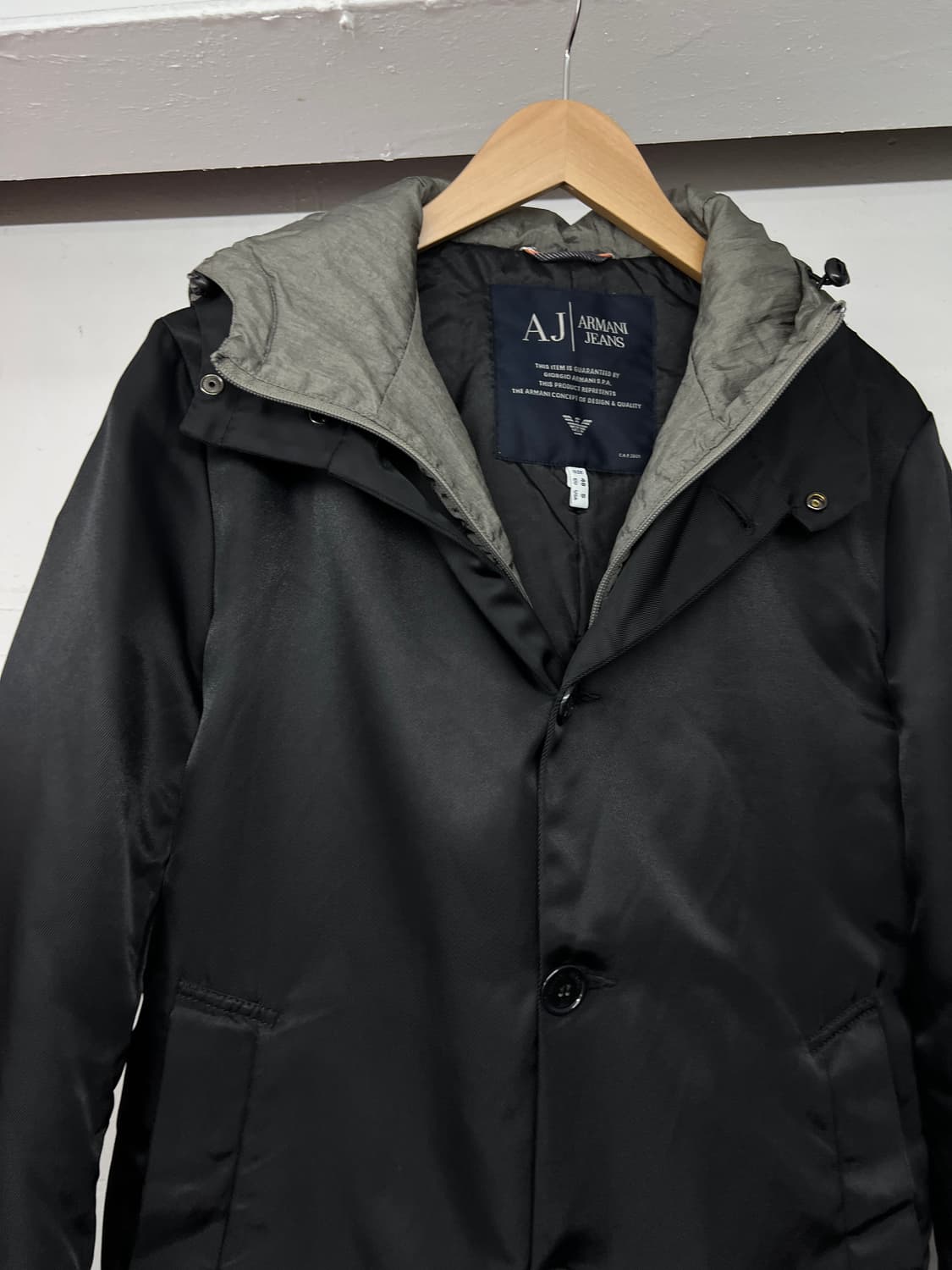 알마니 진스 테크니컬 후드 자켓  상품이미지3