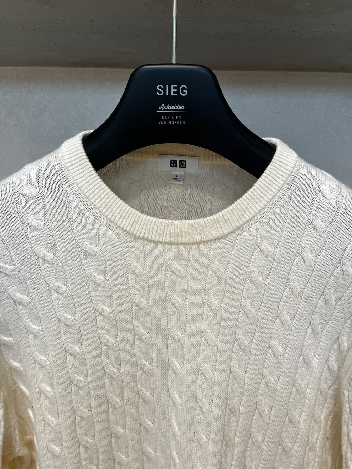 Uniqlo 유니클로 꽈배기니트 (캐시5%) 상품이미지3