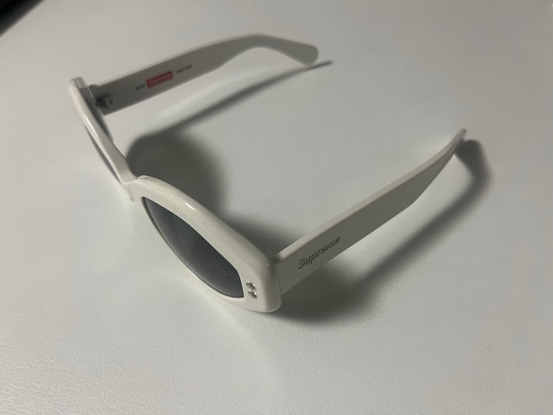 Supreme nomi sunglasses white 상품이미지4