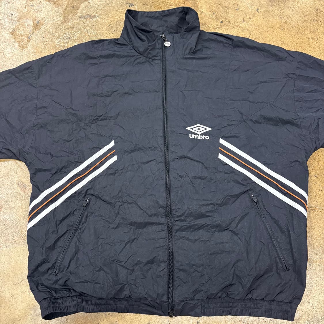 [정품/100] 엄브로 헤리티지 레트로 바람막이 자켓 b16 상품이미지3