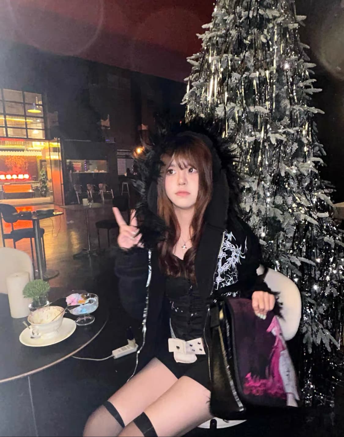 Opium Noir Dagger Hoodie 상품이미지5
