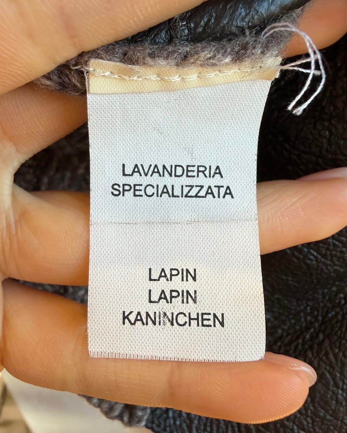 브루넬로 쿠치넬리 베이지 퍼 베스트 자켓 상품이미지9