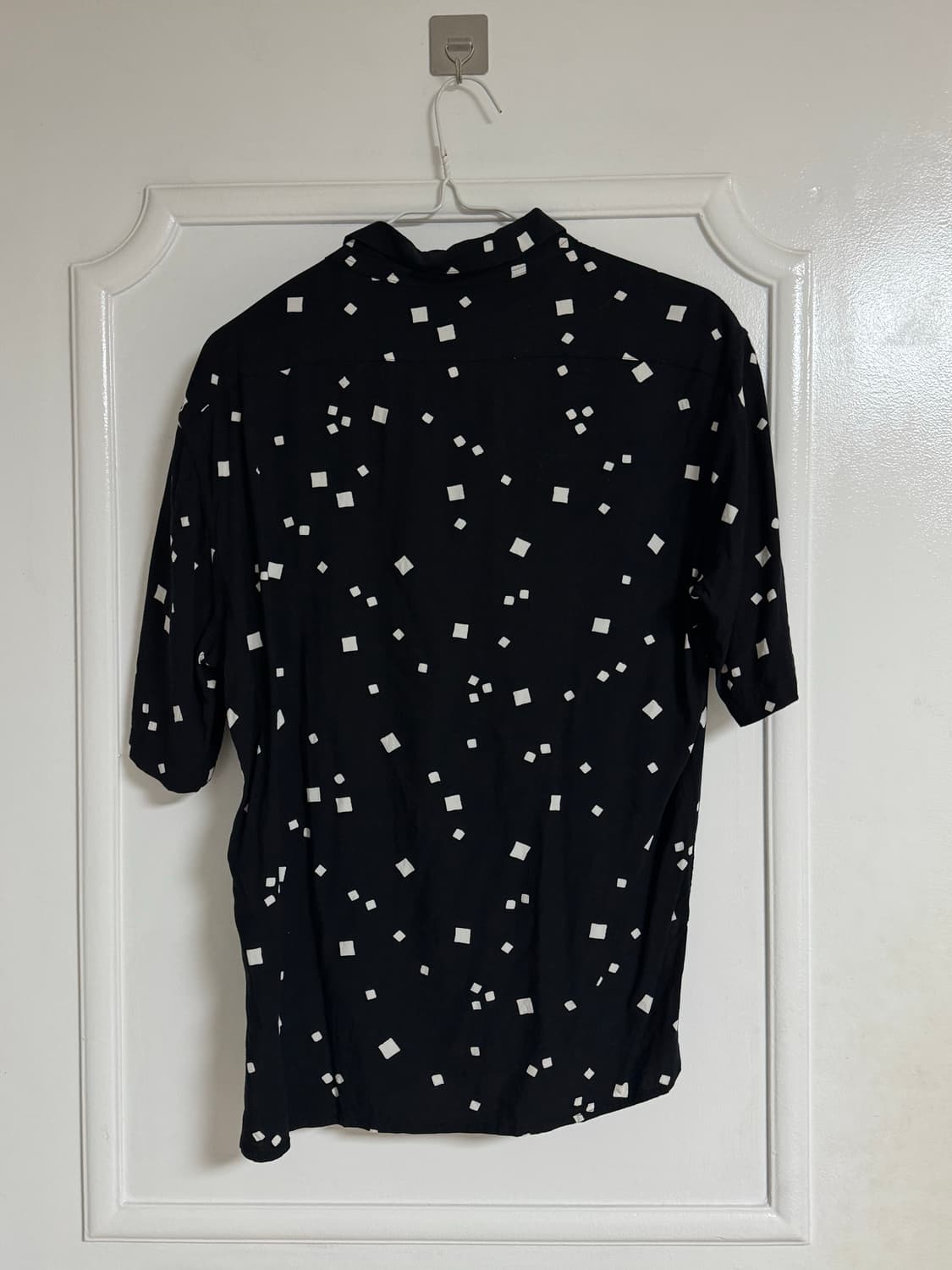 생로랑 스퀘어 패턴 비스코스 반팔 셔츠 상품이미지2