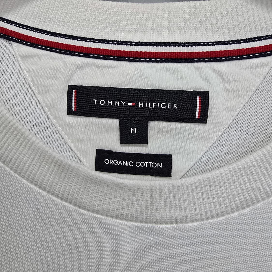 타미힐피거(tommy hilfiger) 플래그 그래픽 반팔티 M 상품이미지4