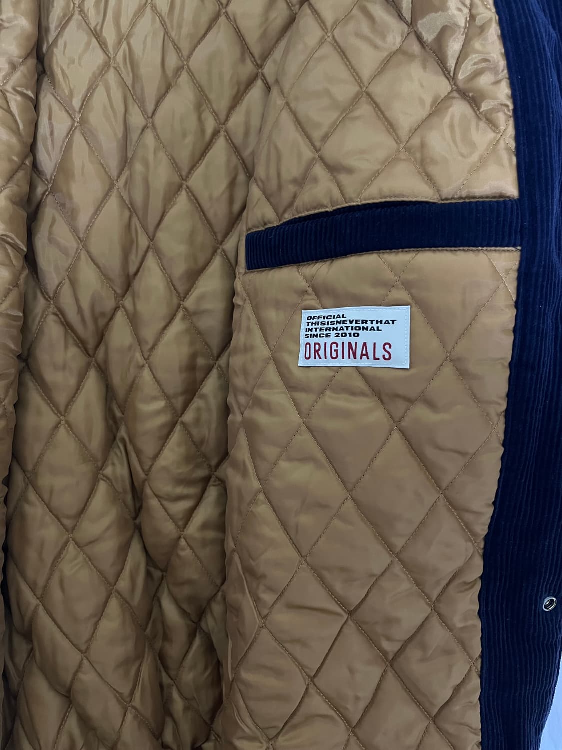 디스이즈네버댓 코듀로이 바시티 자켓 XL 상품이미지4