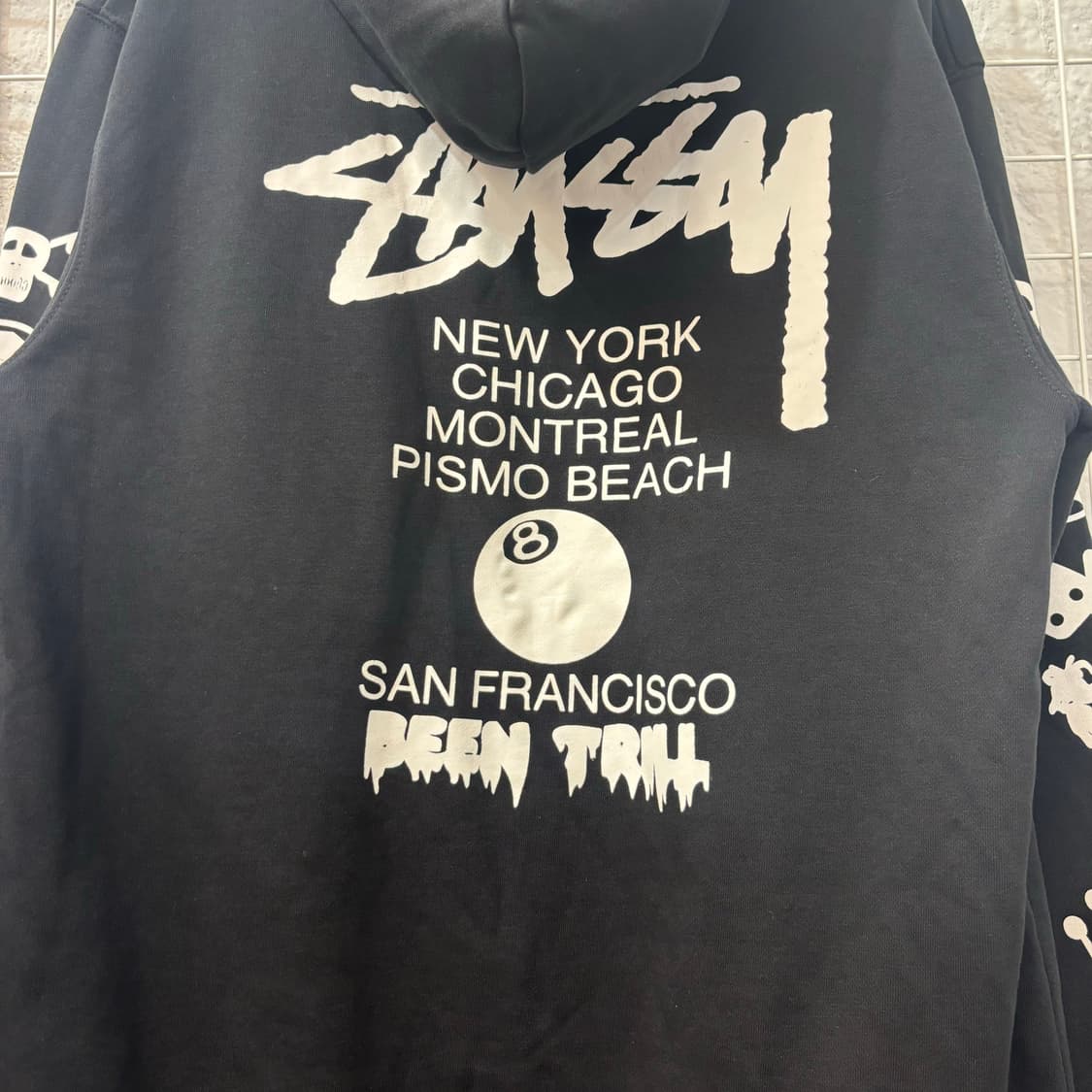 스투시 X BEEN TRILL 8볼 월드투어 블랙 후드티 M 상품이미지6