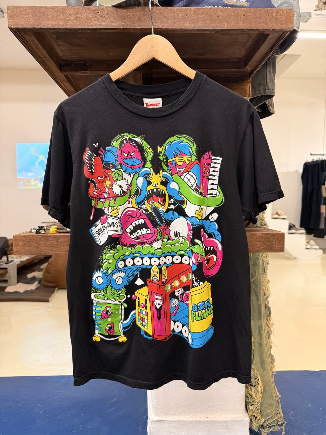 Thanabat 몬스터 반팔티 상품이미지3