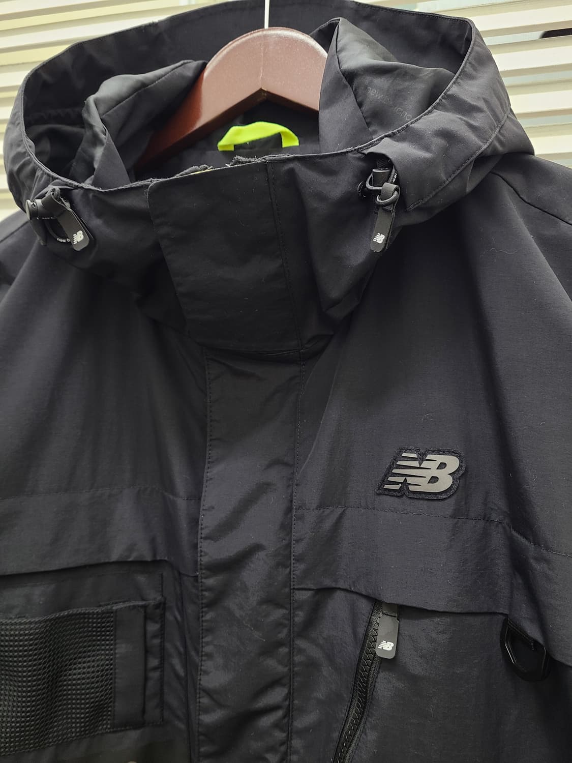 뉴발란스 유틸리티 카고 자켓 상품이미지3