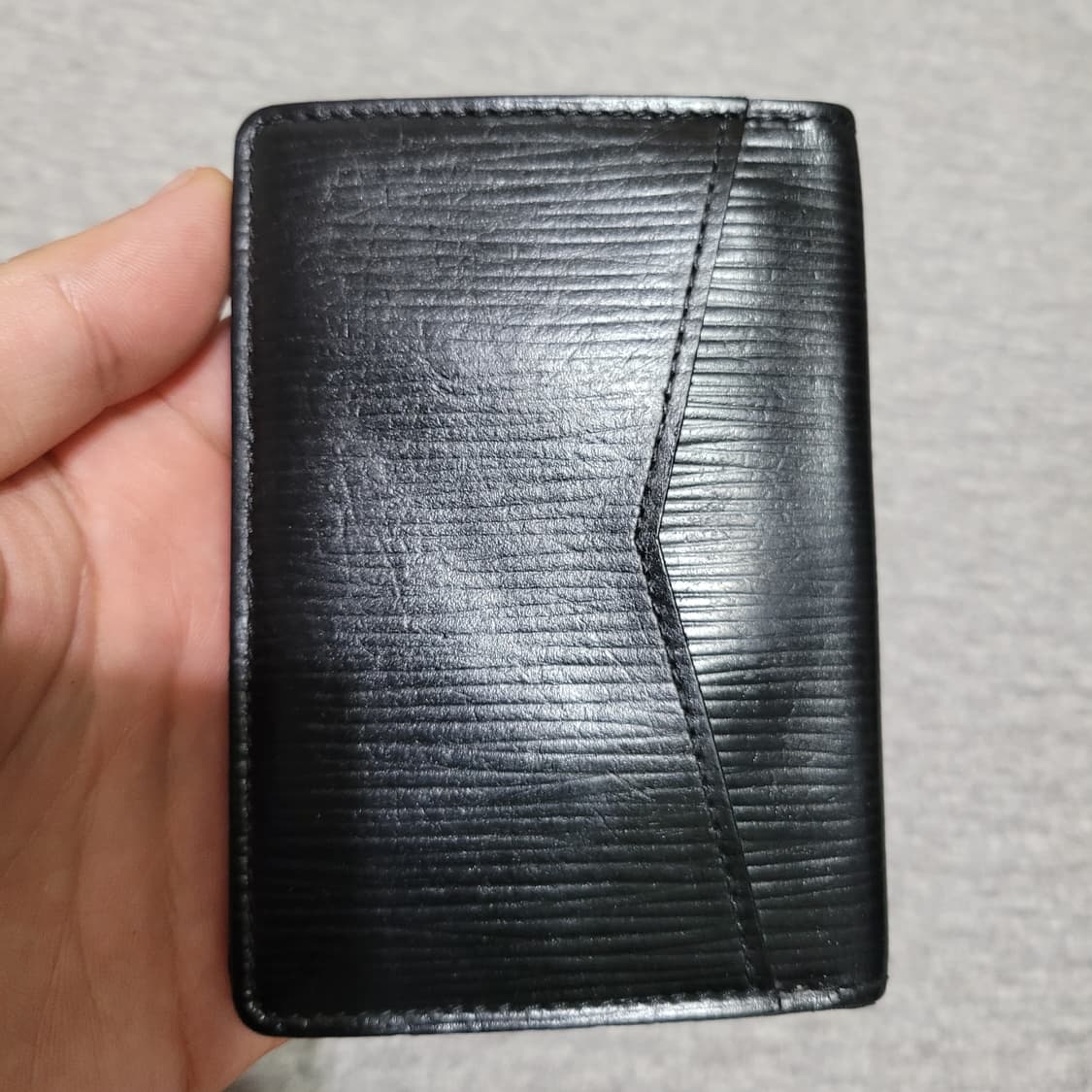 정품 루이비통 에삐 오거나이저 카드지갑 상품이미지2