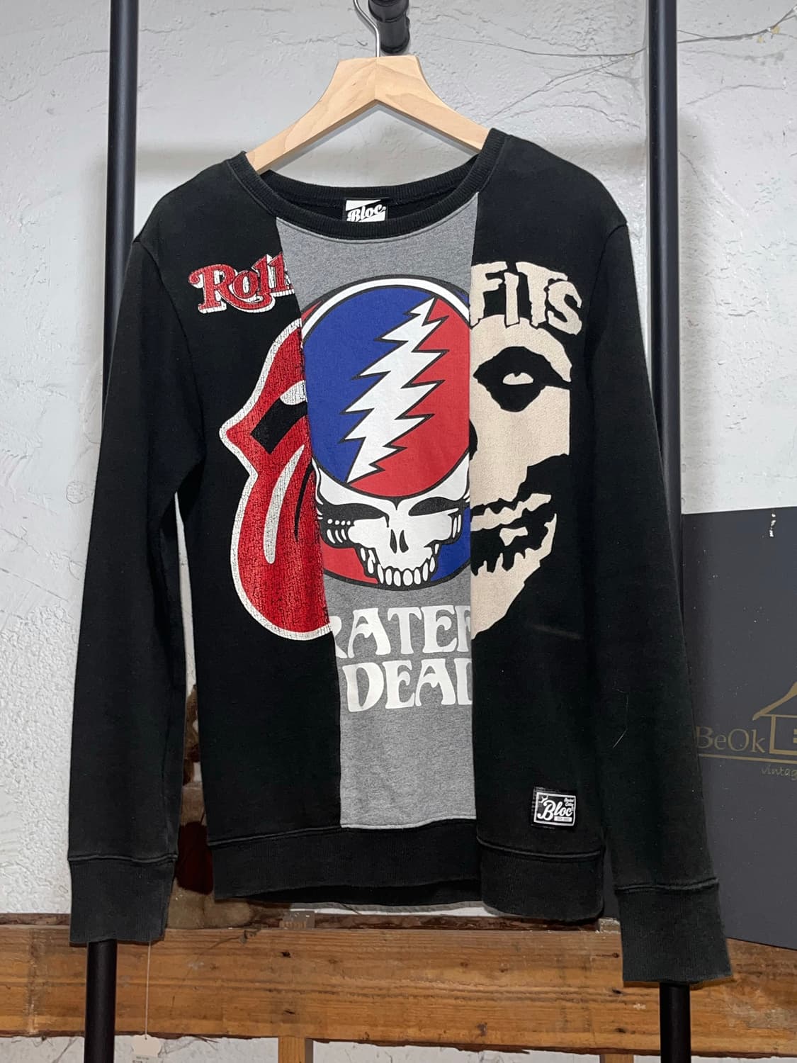 Bloc punky long sleeve 상품이미지1