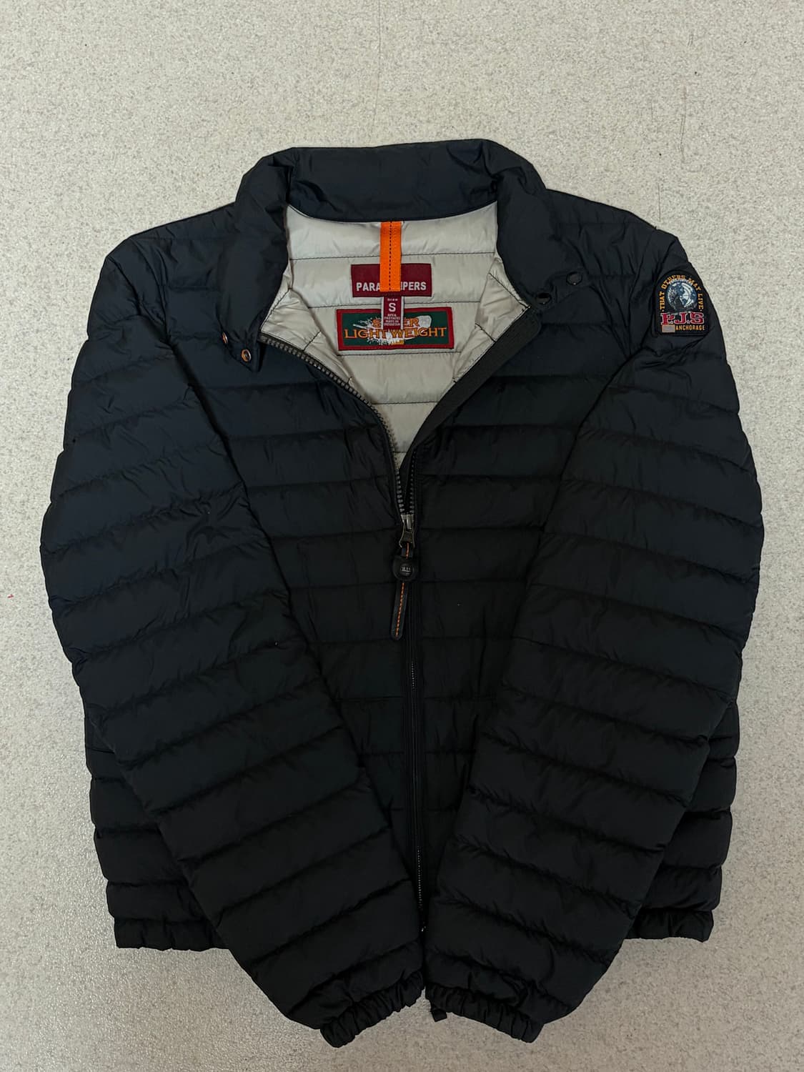 {황금매물} 파라점퍼스 경량 패딩 상품이미지1