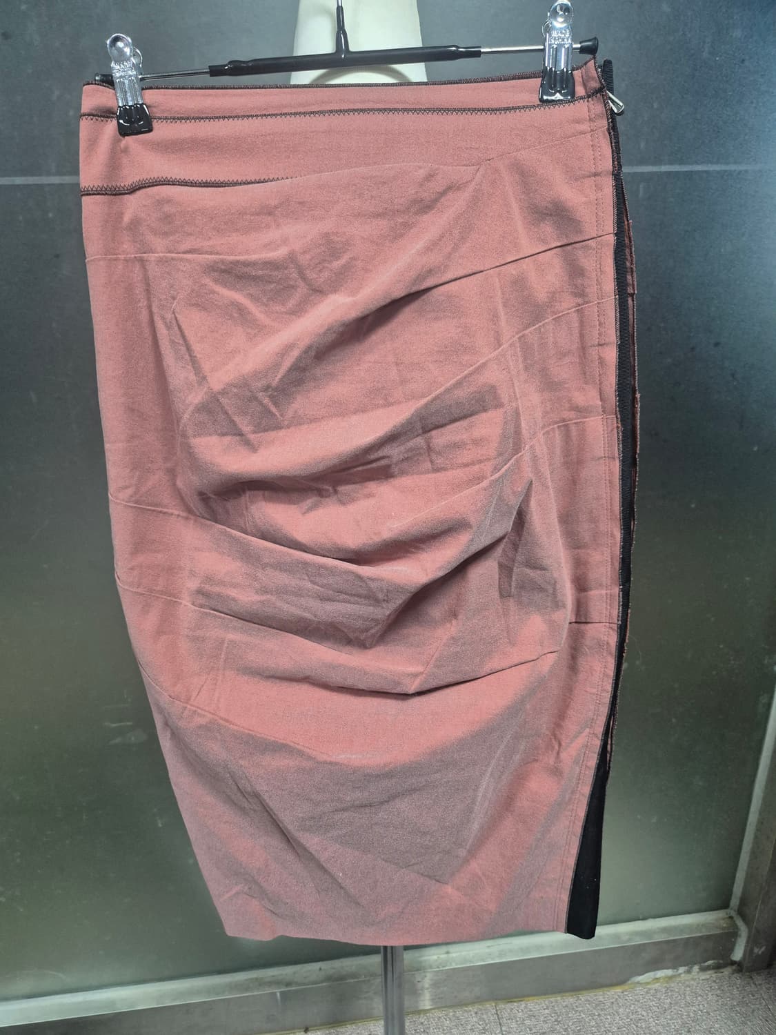 디나모 핑크색 Made in Italy 치마 상품이미지4