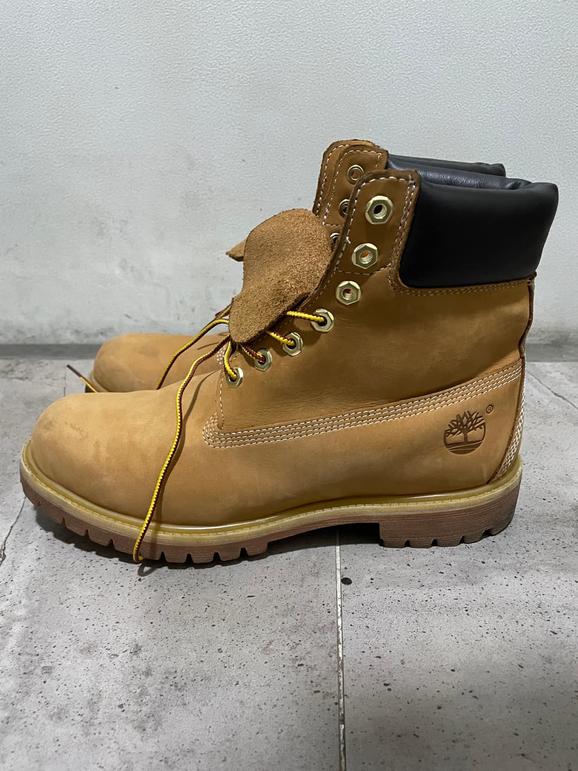 팀버랜드 프리미엄 6인치 워터프루프 부츠 위트 누벅 - 와이드 상품이미지4