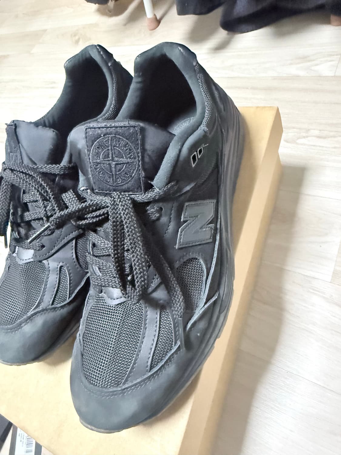 솔드아웃구매) 뉴발란스 x 스톤 아일랜드 991v2 메이드 인 UK 블랙 상품이미지7