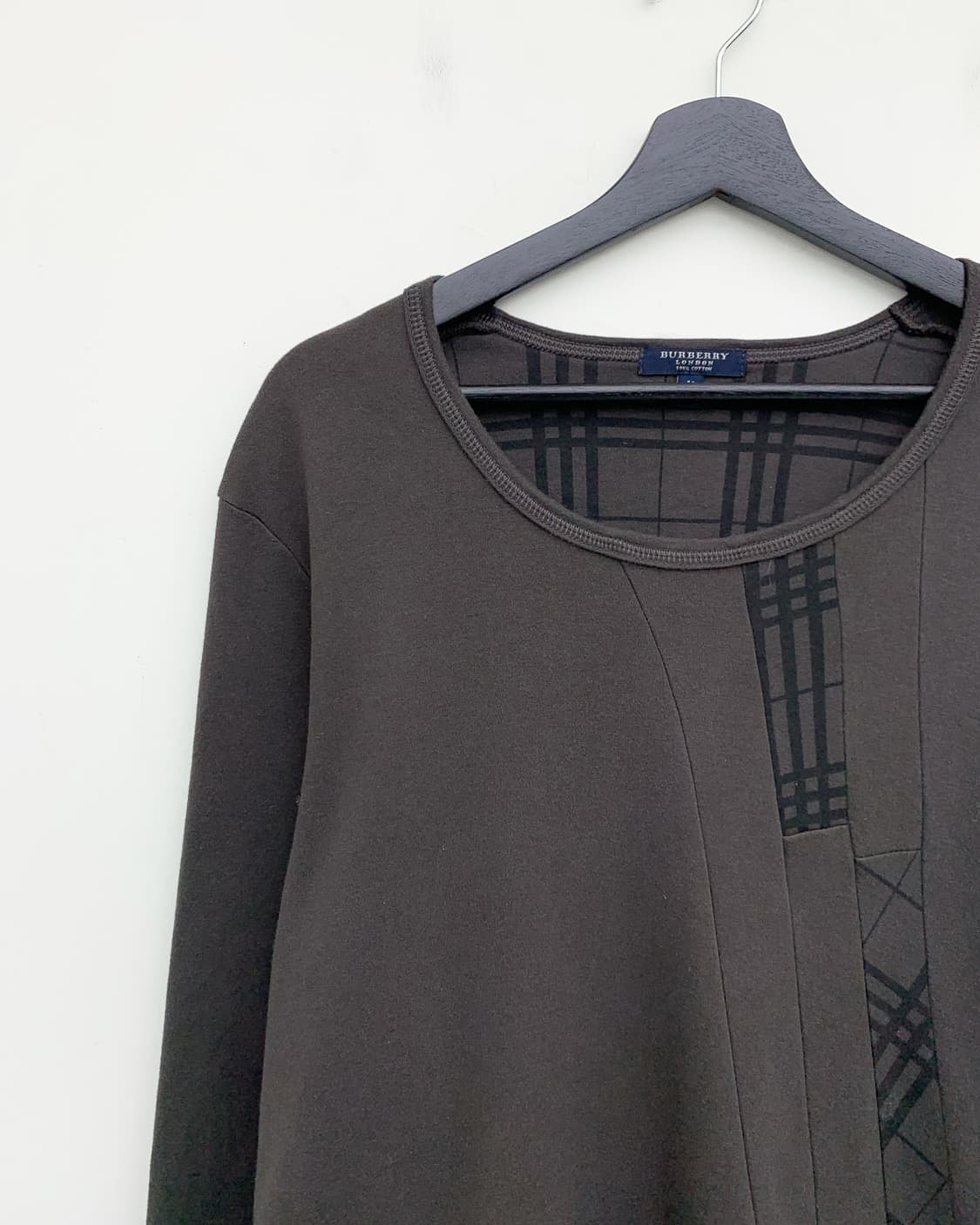 버버리 노바 체크 패널 코코아 롱 슬리브 티셔츠 상품이미지2