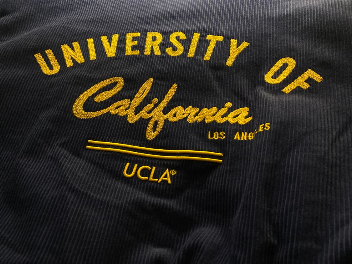 UCLA 자수 코듀로이 바시티 패딩 점퍼 상품이미지3