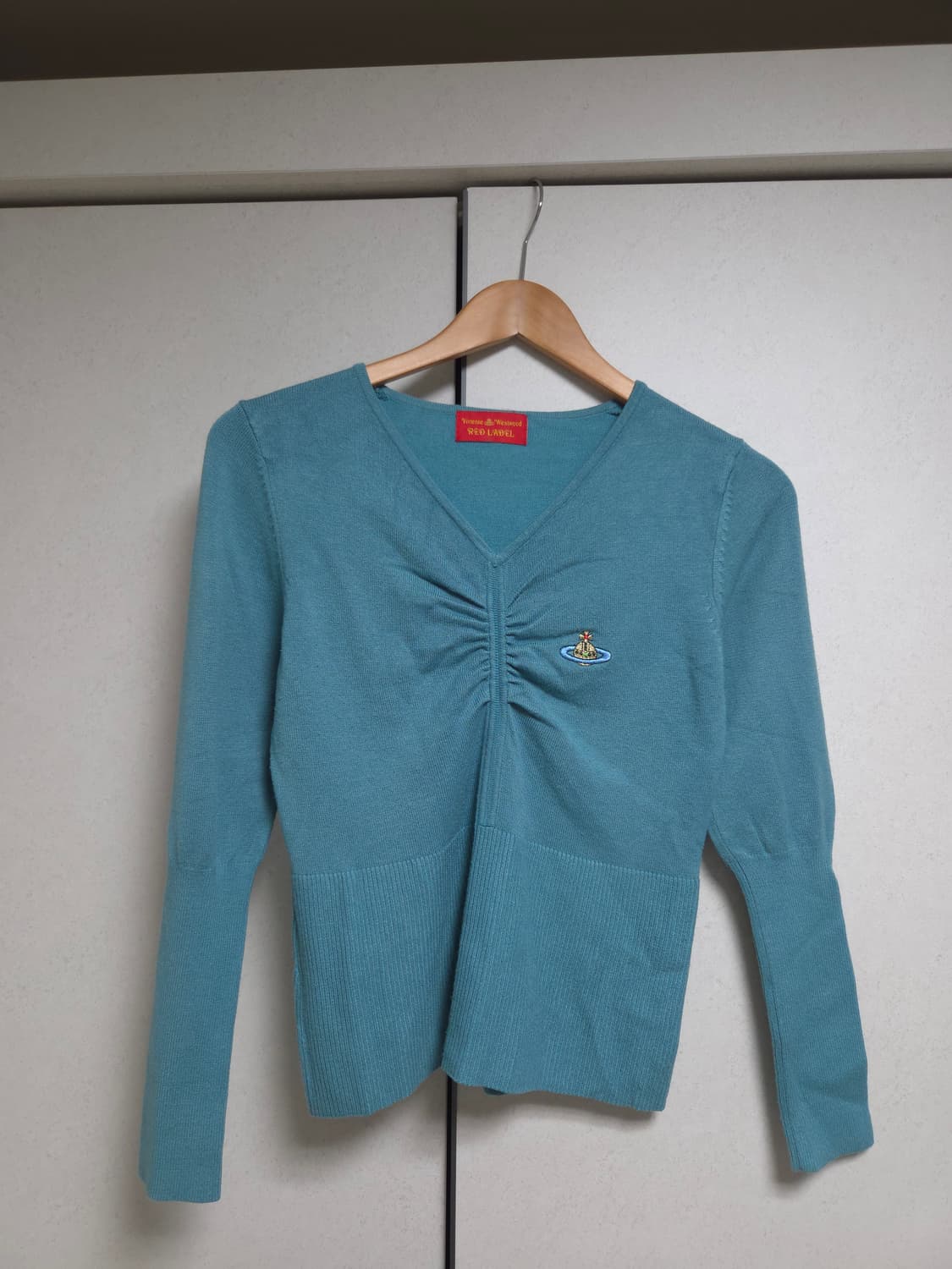 비비안웨스트우드 레드라벨 니트 상품이미지1