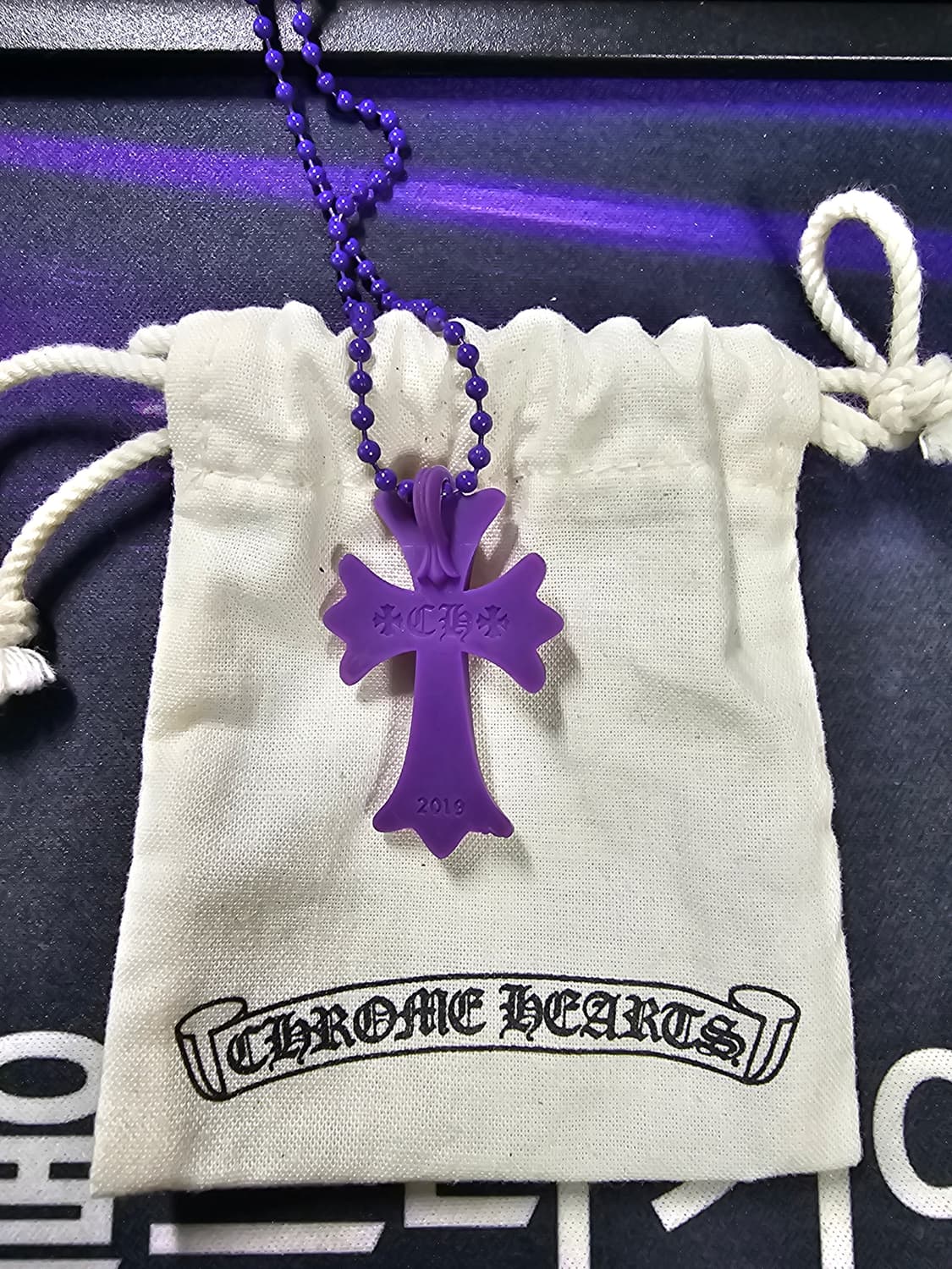 크롬하츠 실리크롬 보라색 팝니다. 상품이미지1