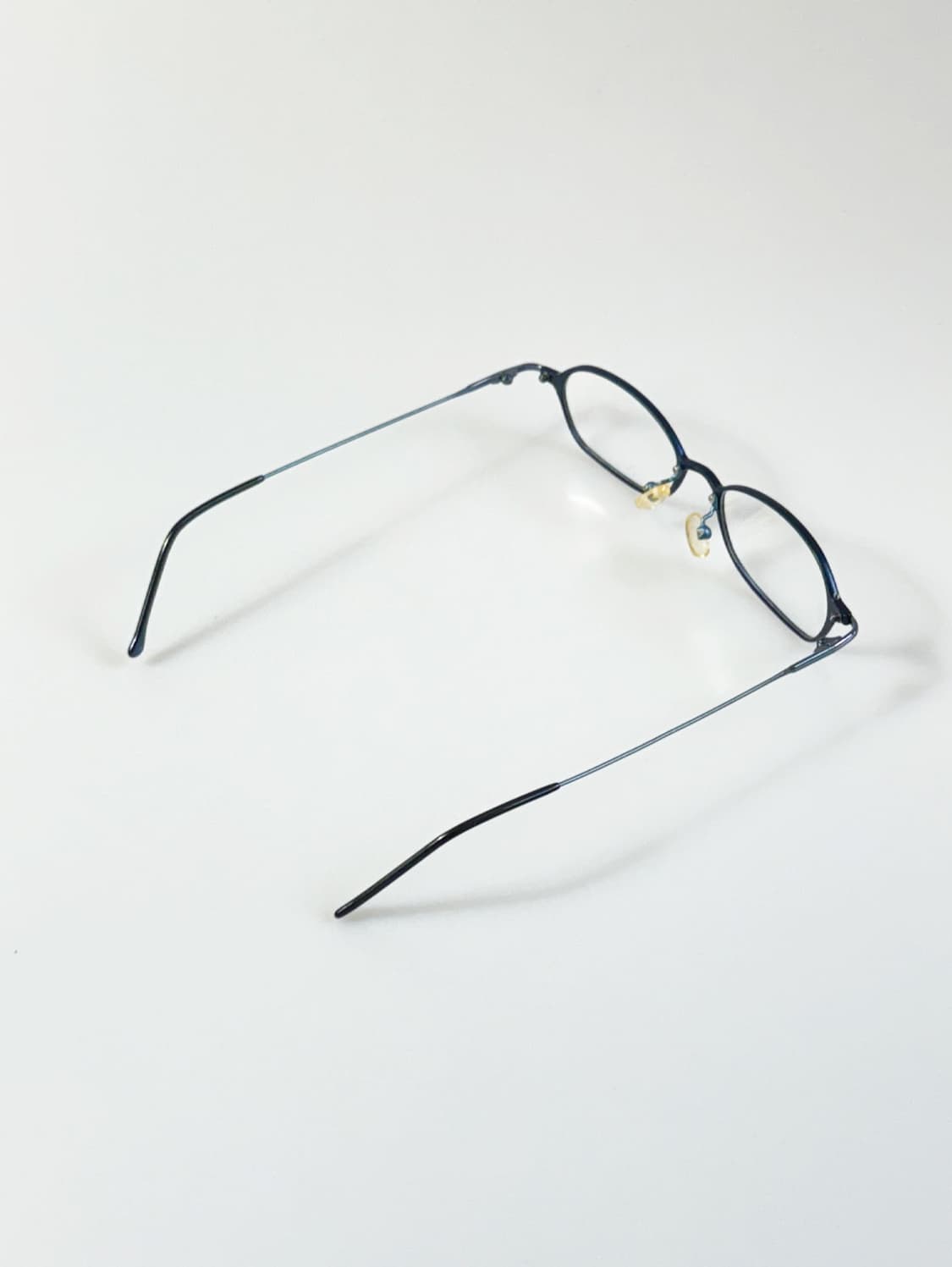 90s 네이비 슬림 오벌 메탈 프레임 빈티지 안경 상품이미지4