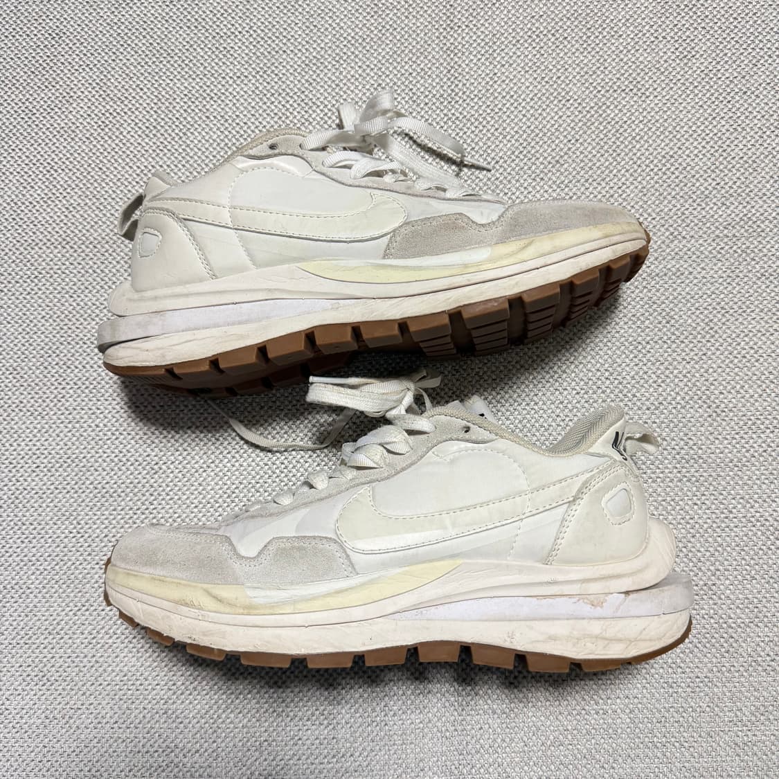 나이키 x 사카이 베이퍼와플 화이트 앤 검 상품이미지5