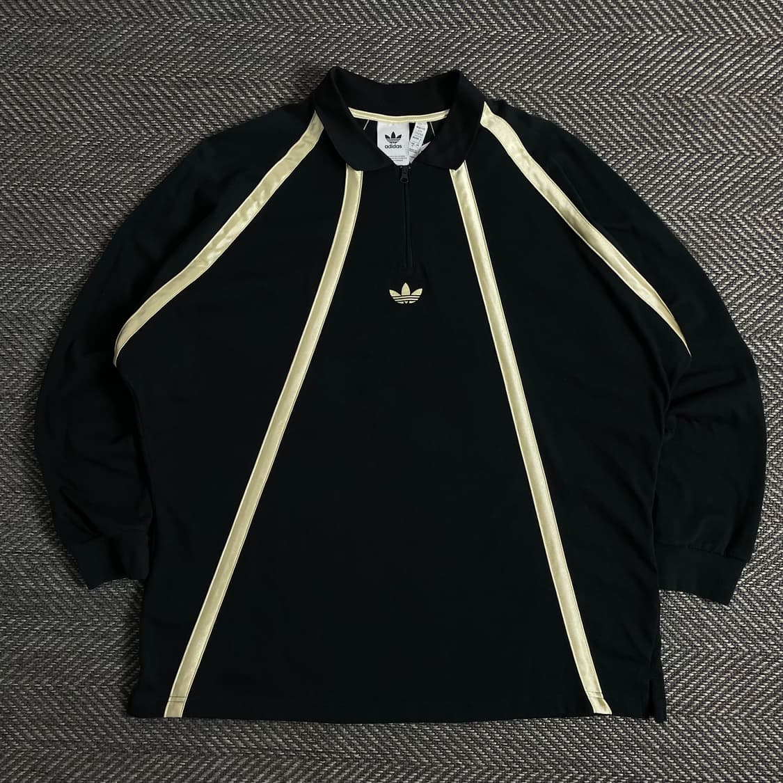 아디다스 센터로고 라이닝 디테일 트레이닝 트랙탑o 3139 상품이미지1