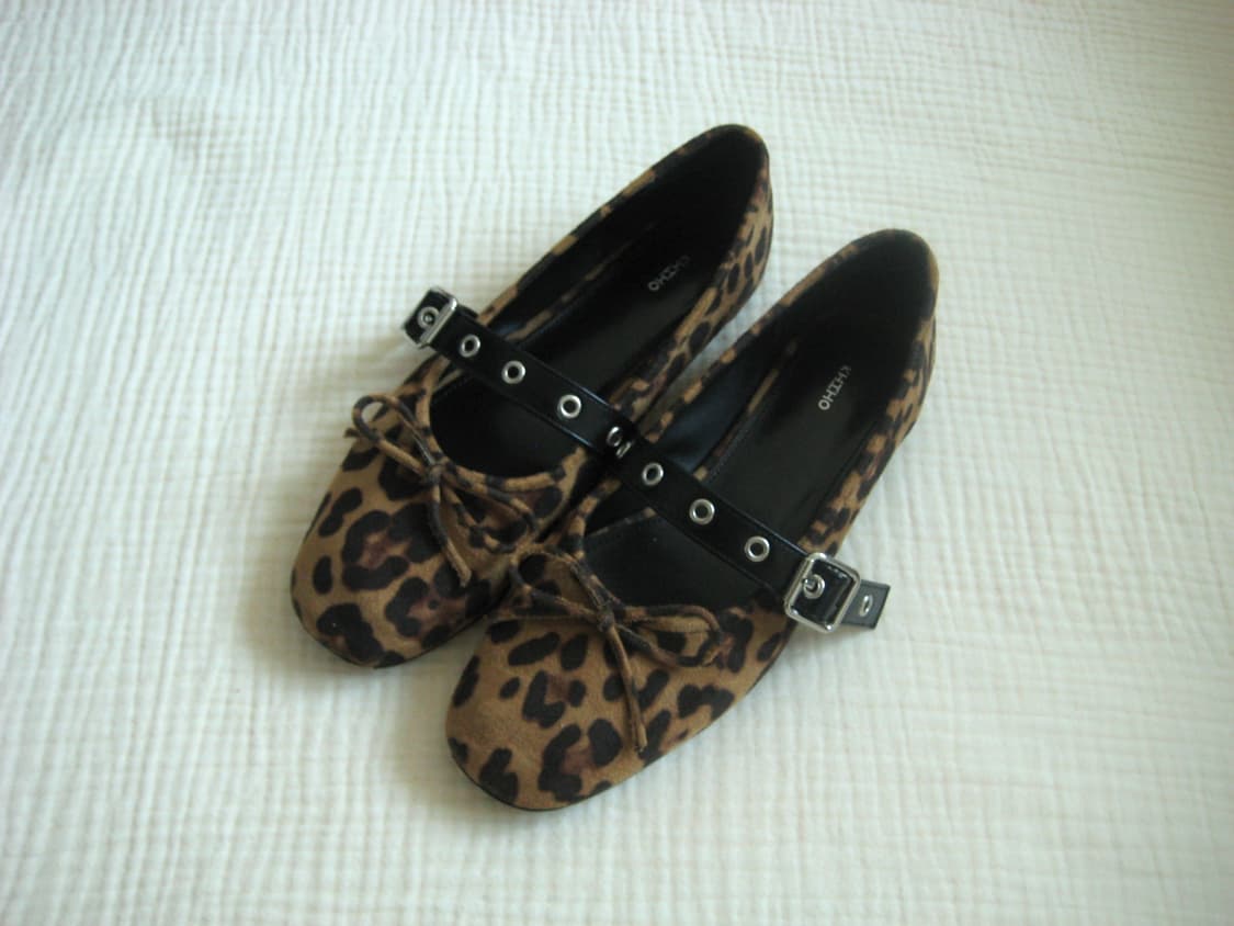 [2회 착용] khiho 기호 버클 스트랩 발레리나 플랫_원가 19.8 상품이미지6