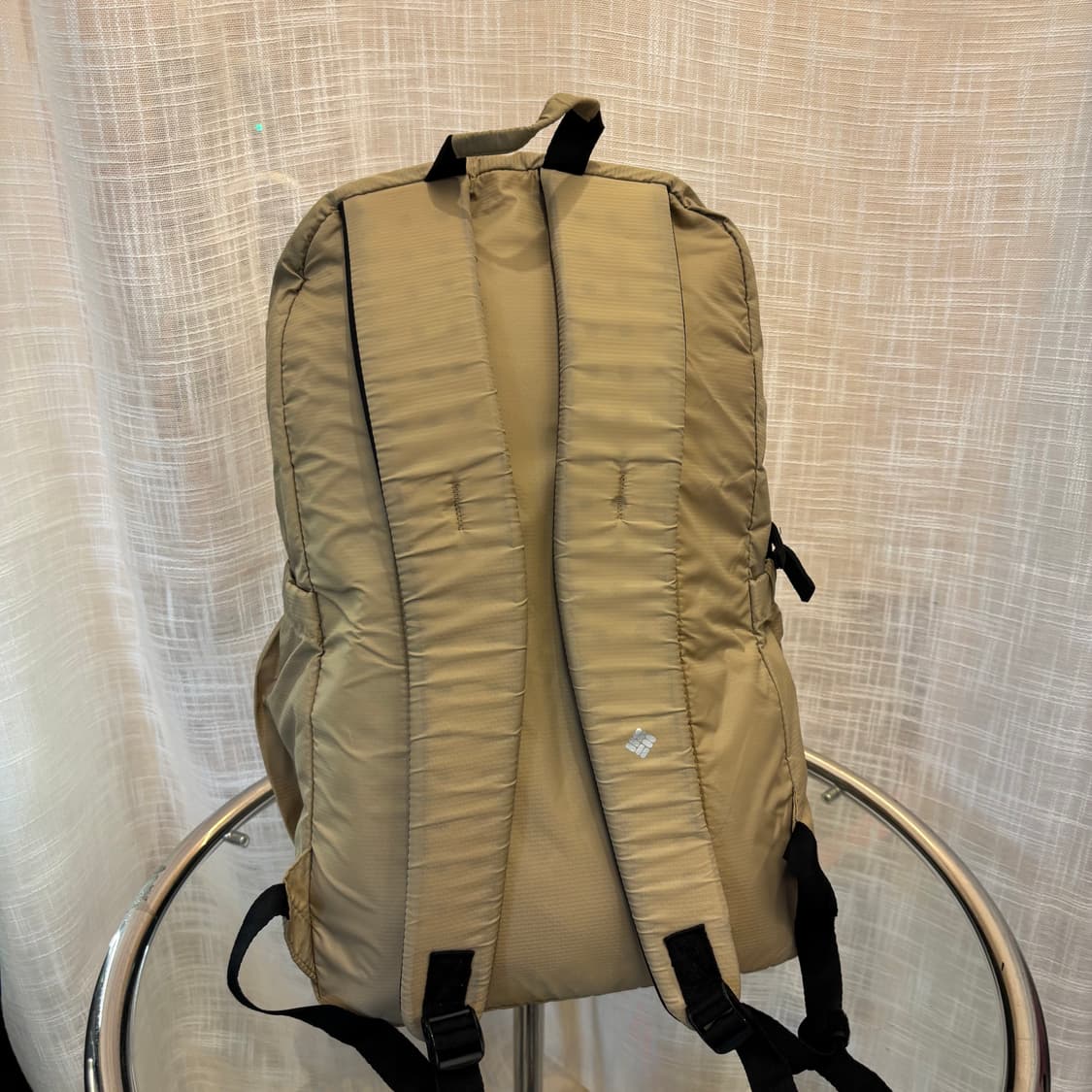 정품 콜럼비아 나일론 백팩 베이지     상품이미지4
