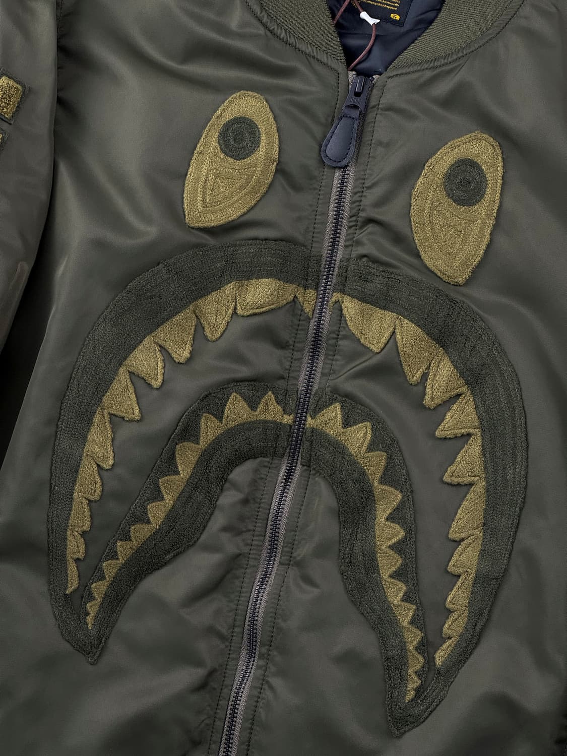 베이프 샤크 MA-1 다크 그린 상품이미지4