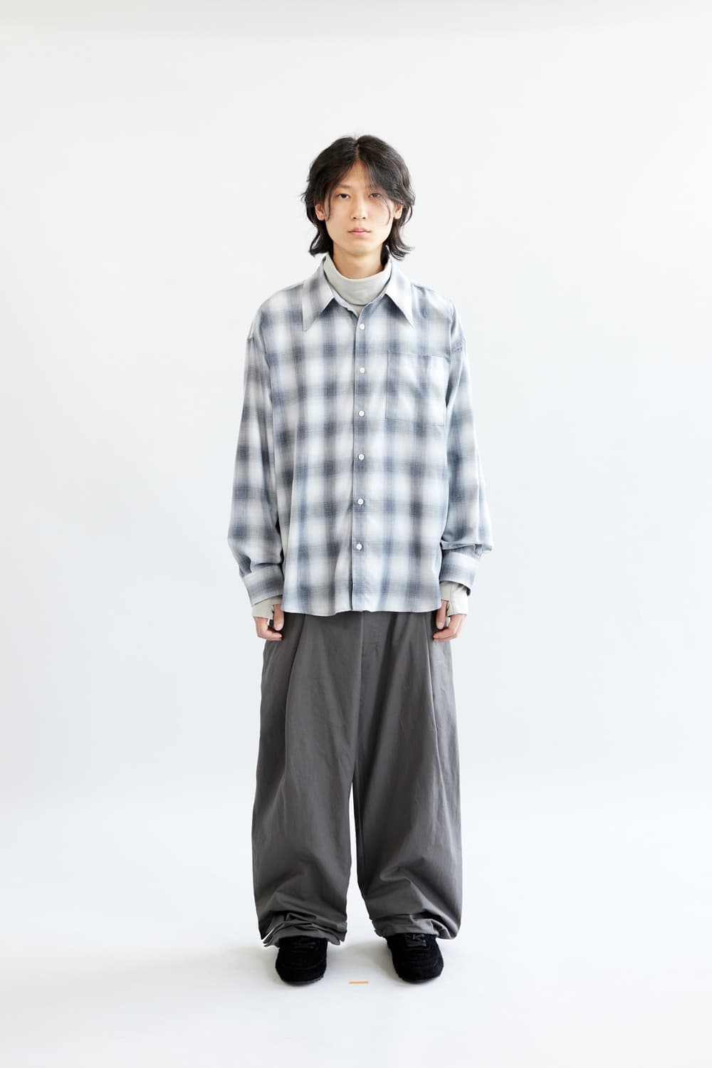 해칭룸 옴브레 셔츠 블루그레이 2사이즈 상품이미지2