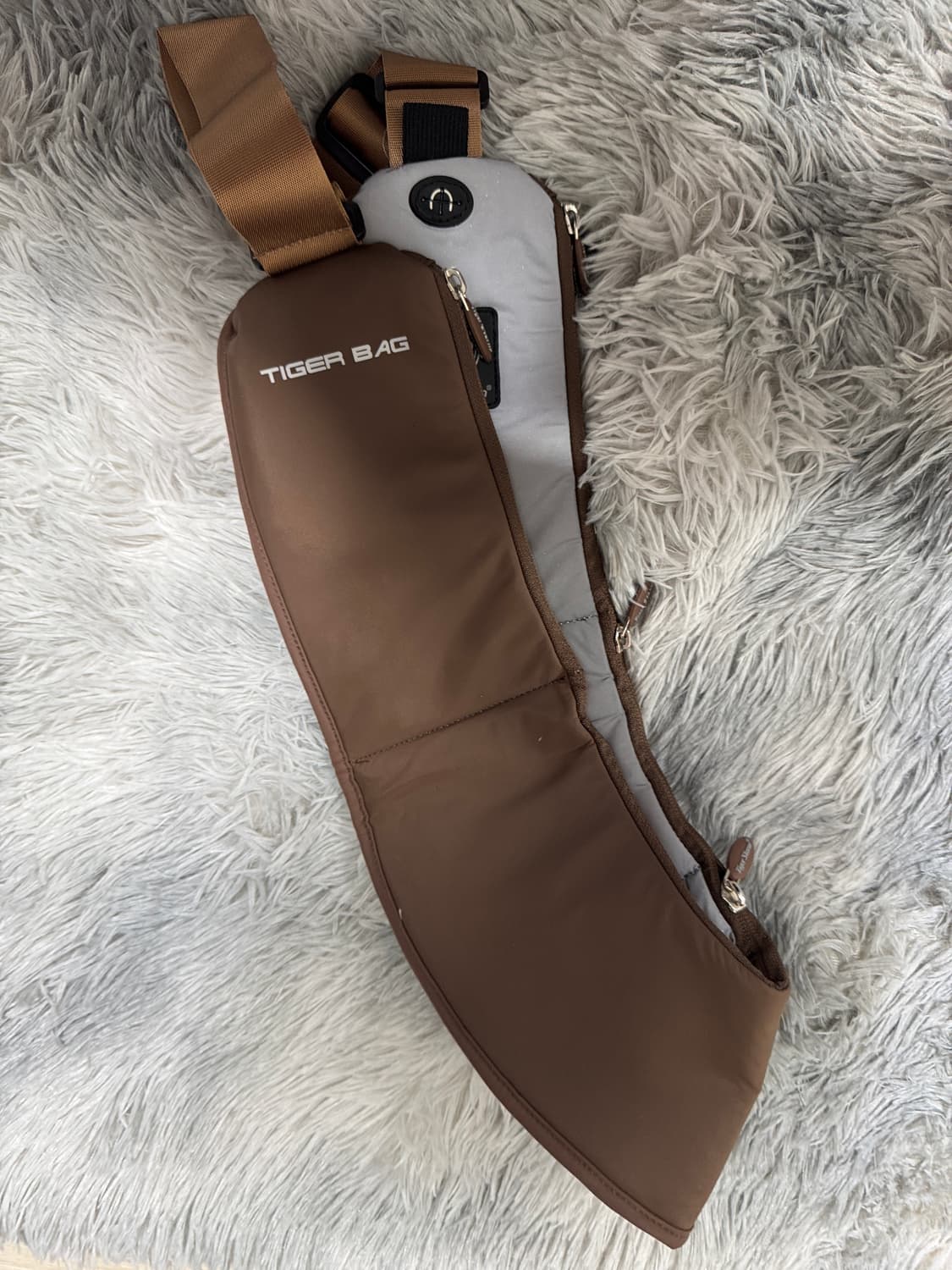 타이거스톰 러닝 슬링백 미니백 힙색 상품이미지2