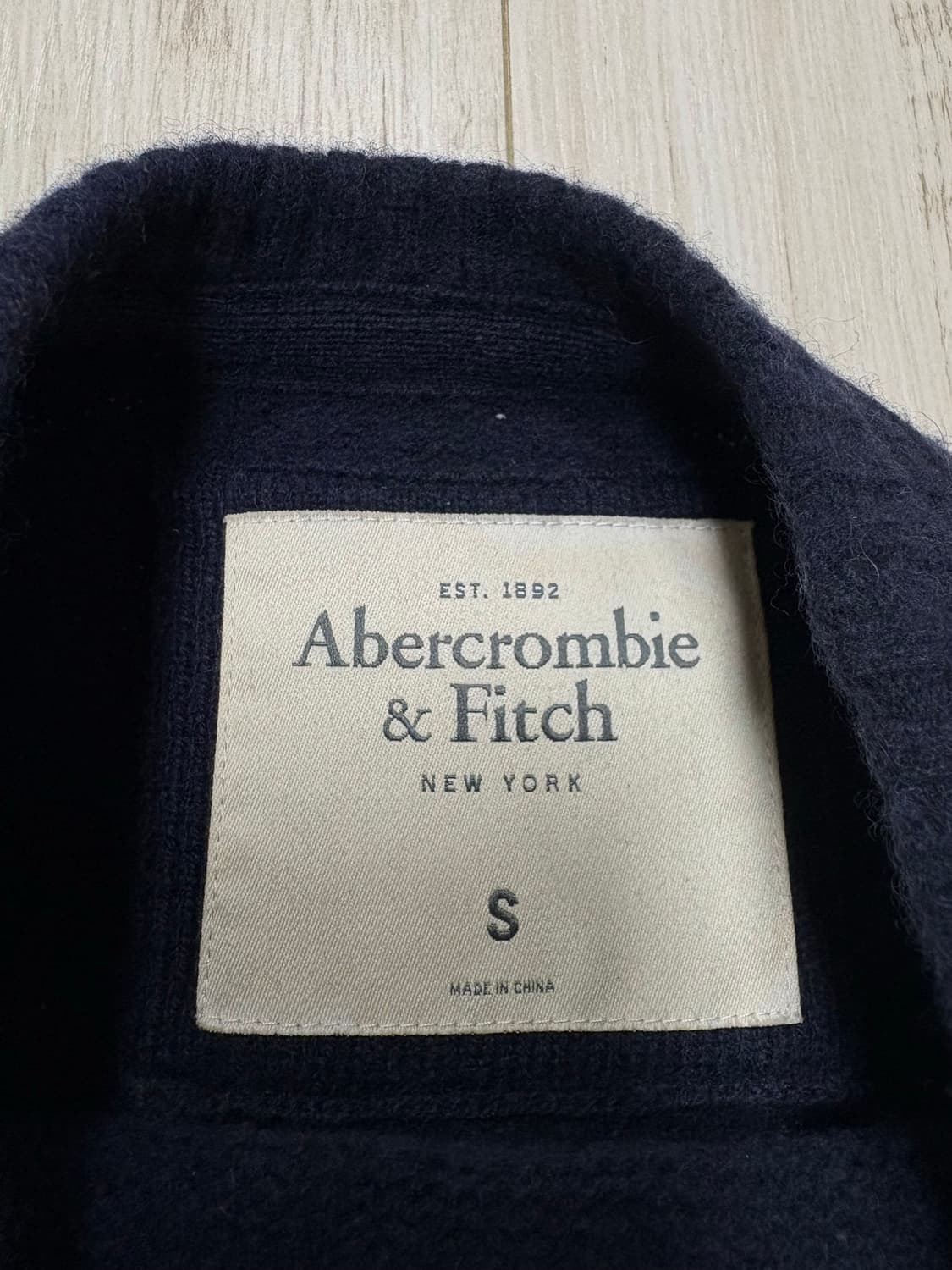 아베크롬비 니트 네이비 s 상품이미지2