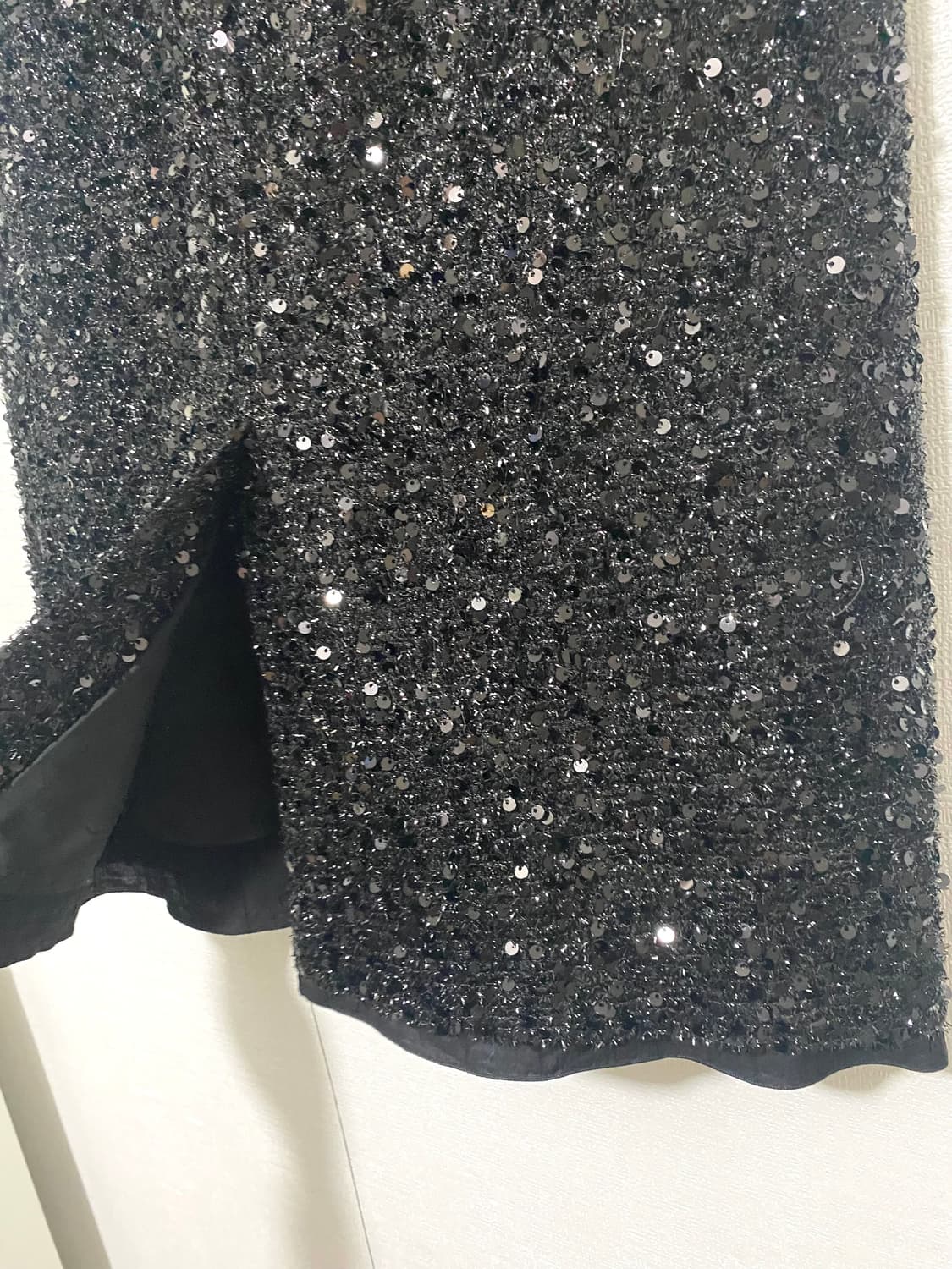 보카바카 23SS 스팽글 트위드 미디 스커트 상품이미지5