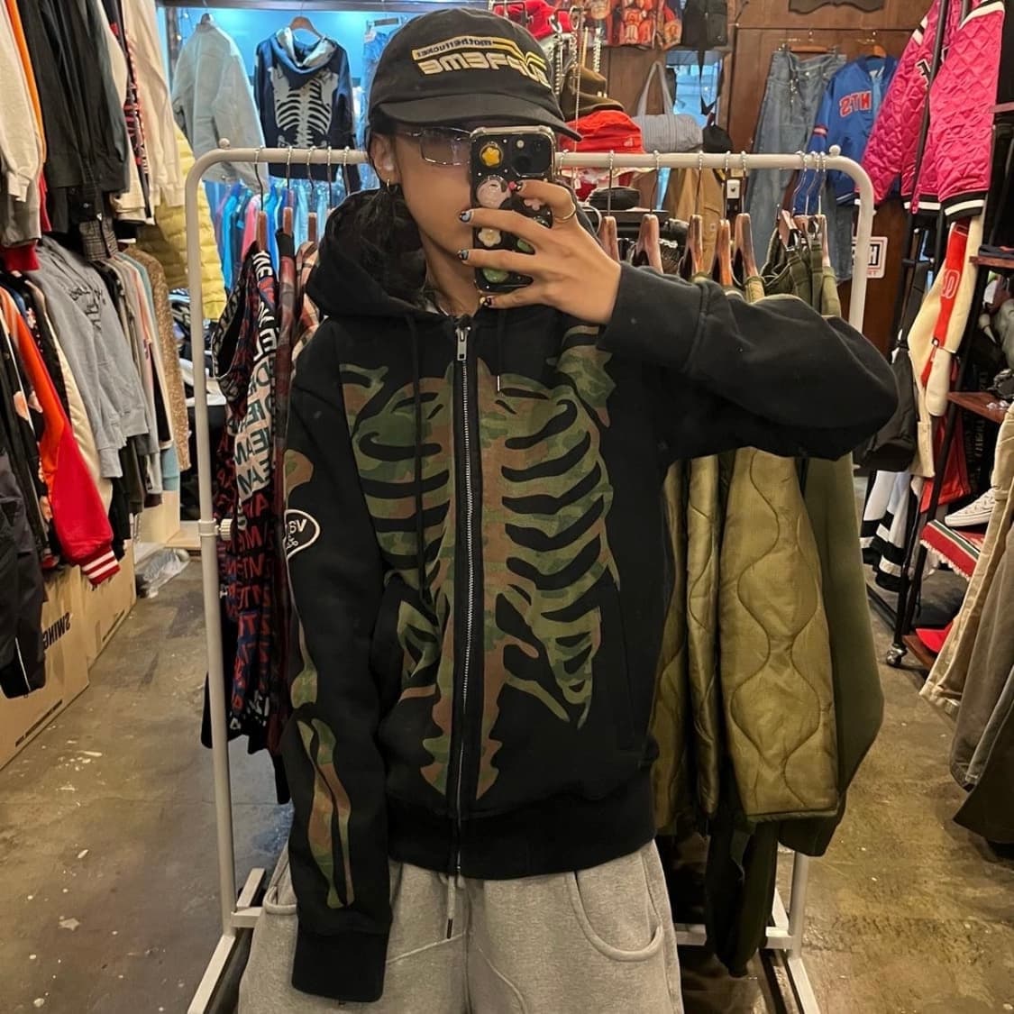 밴슨 레더 본 카모 후드 집업 상품이미지4