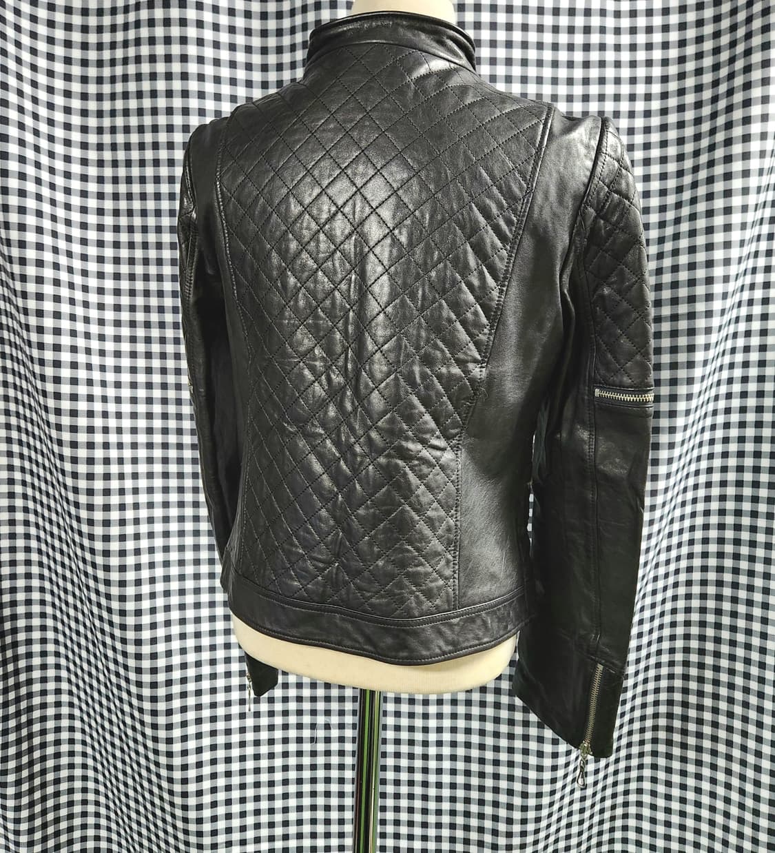 Bobaere ITALY 리얼 양가죽 퀼팅 라이더 자켓 | 슬림핏 블랙 상품이미지3