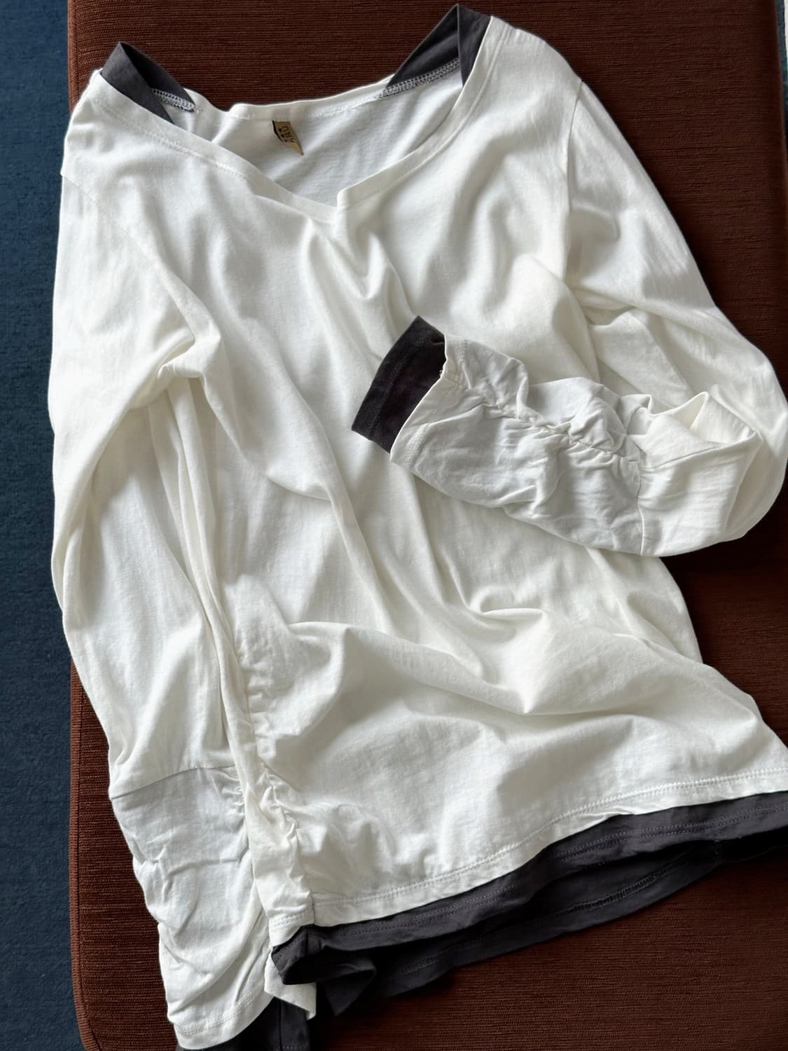 Light cotton design shirred L/S TOP 상품이미지2