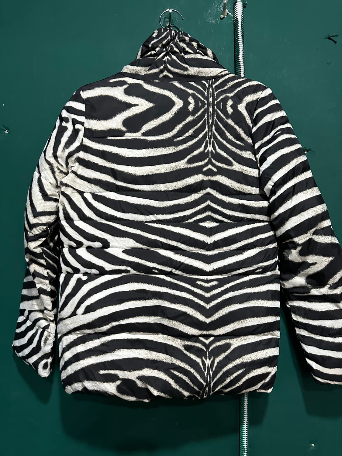 아디다스 지브라 패딩 M 상품이미지2