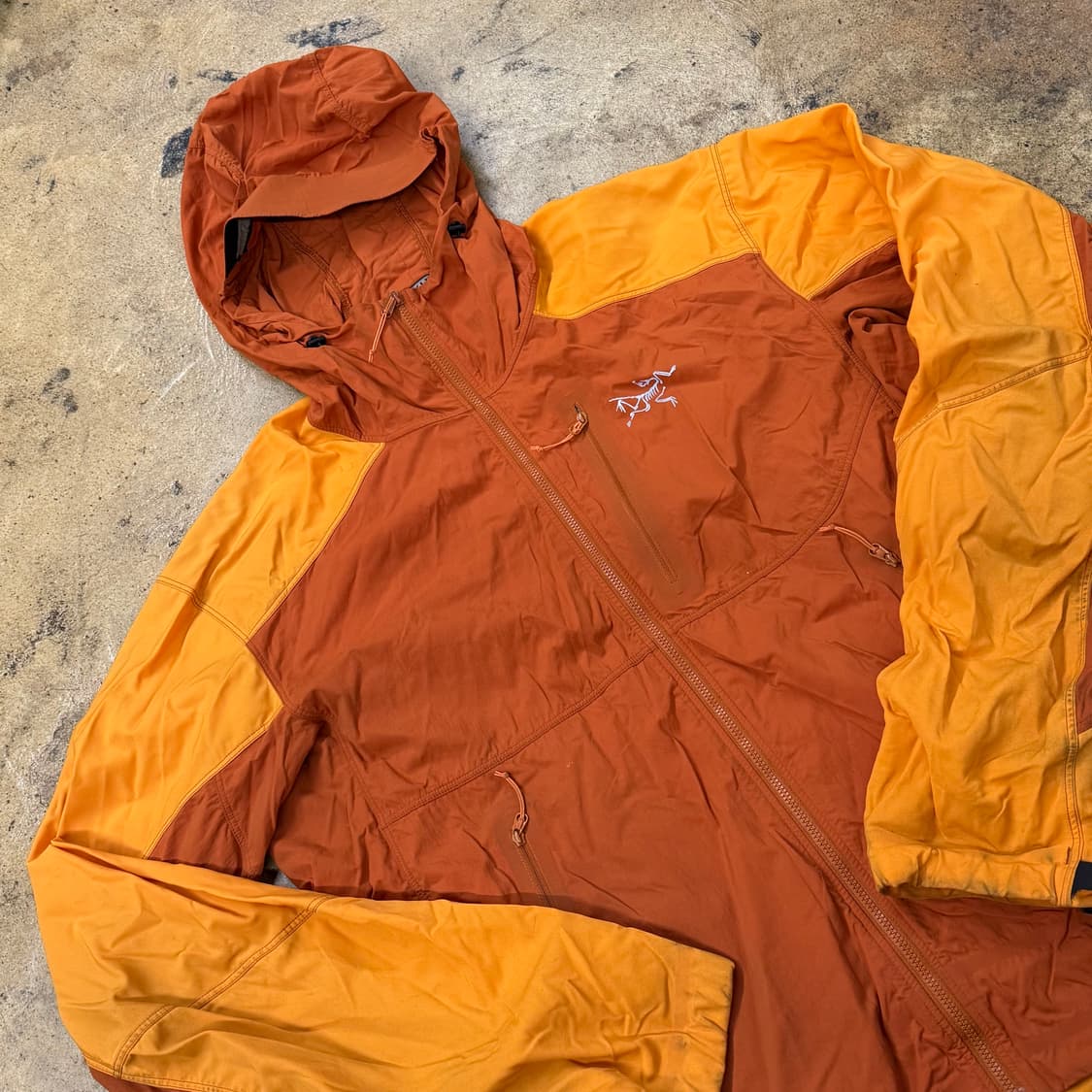 [정품/M] 아크테릭스 오렌지 옐로우 바람막이 b16 상품이미지1