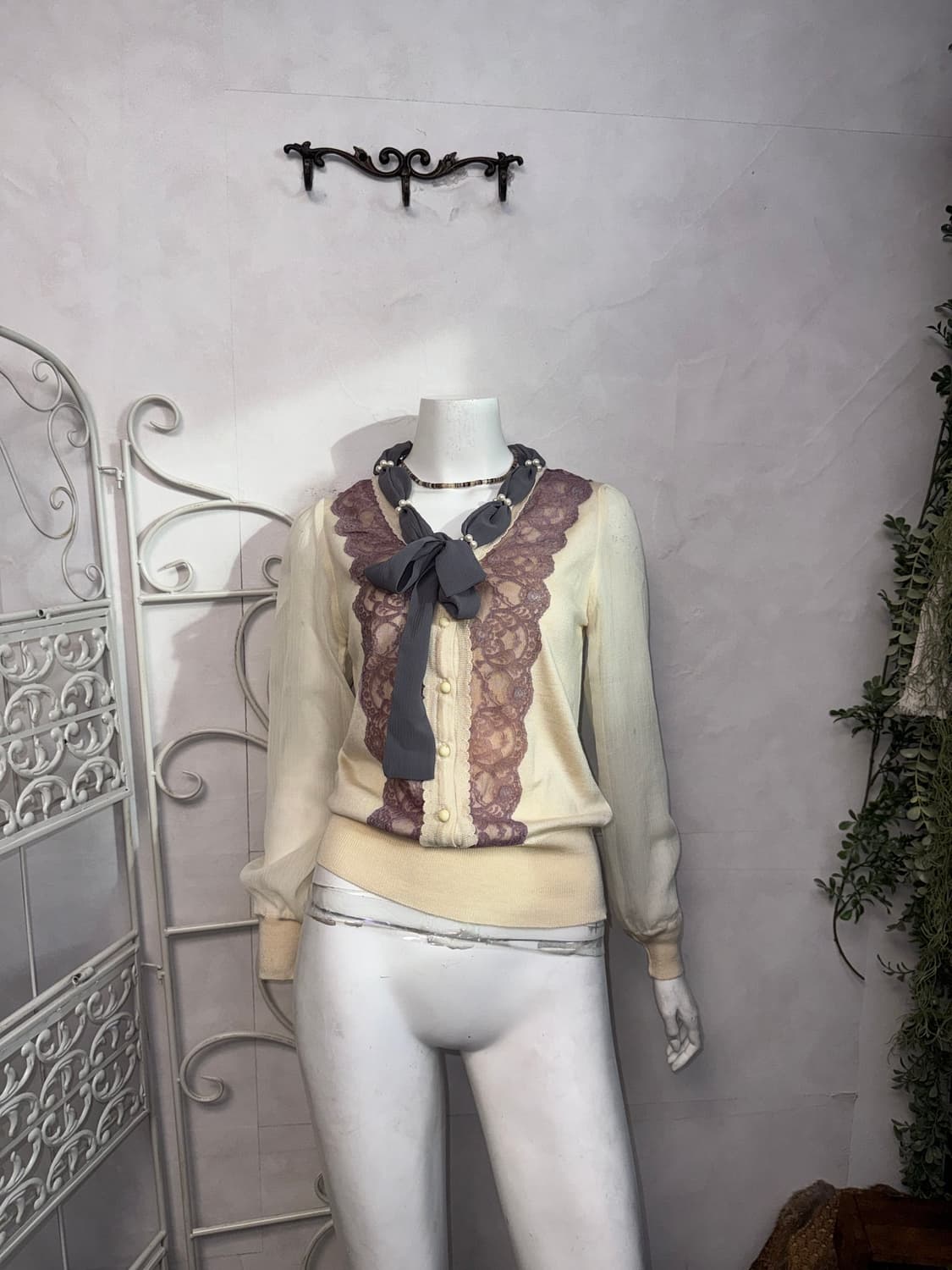 Purple gray lace pearl chiffon knit 상품이미지3