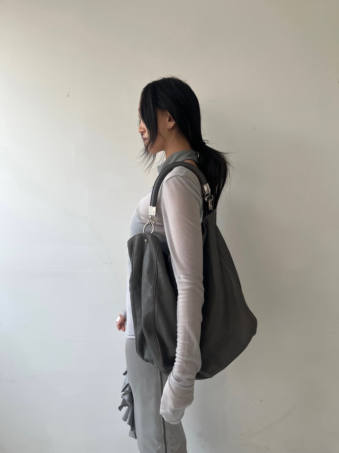 입생로랑 로디 호보백 상품이미지3