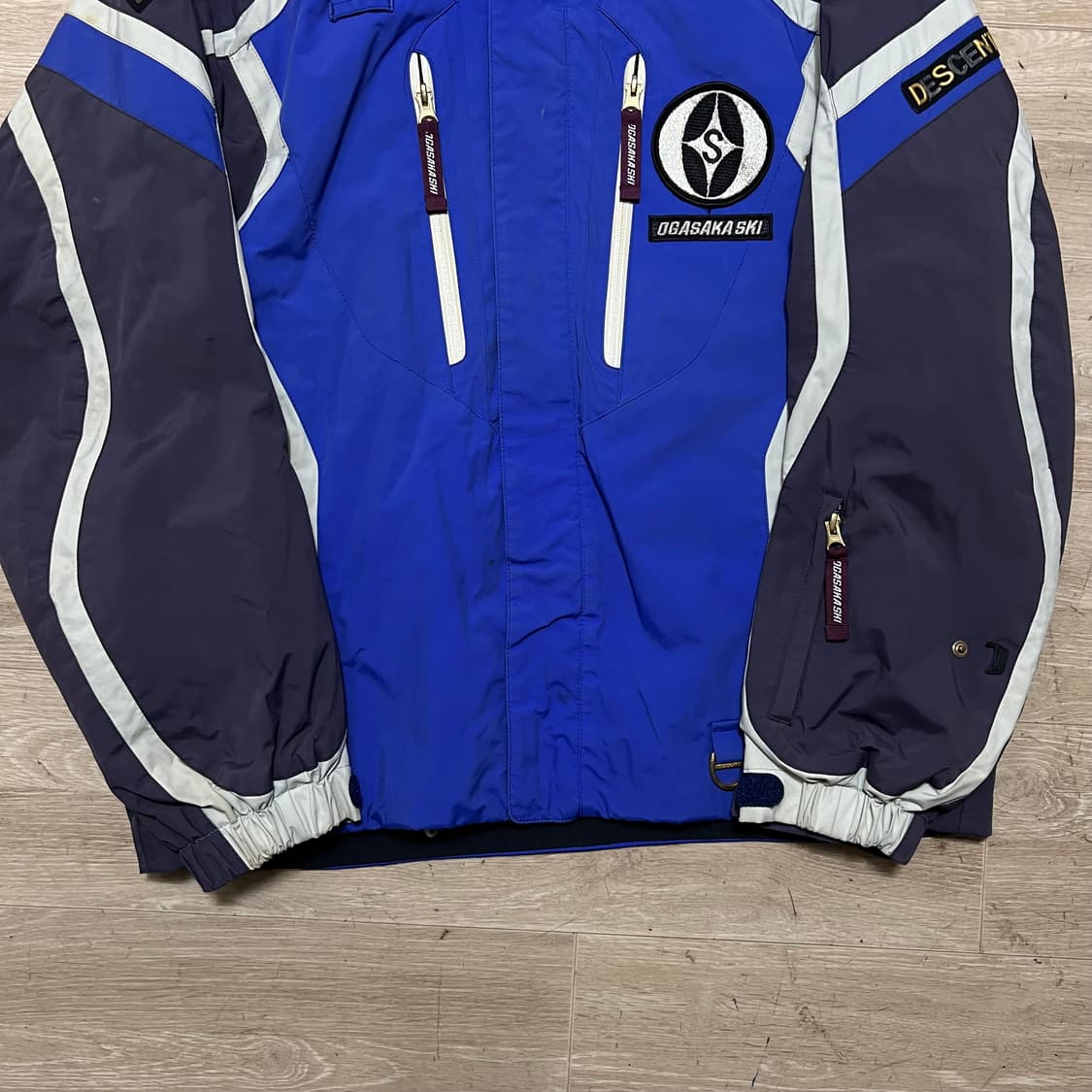 데상트 X 오가사카 콜라보 스키복 보드복 후드 스키점퍼 [블루] M/95 상품이미지3